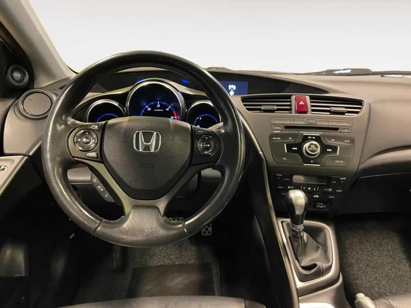 car-image