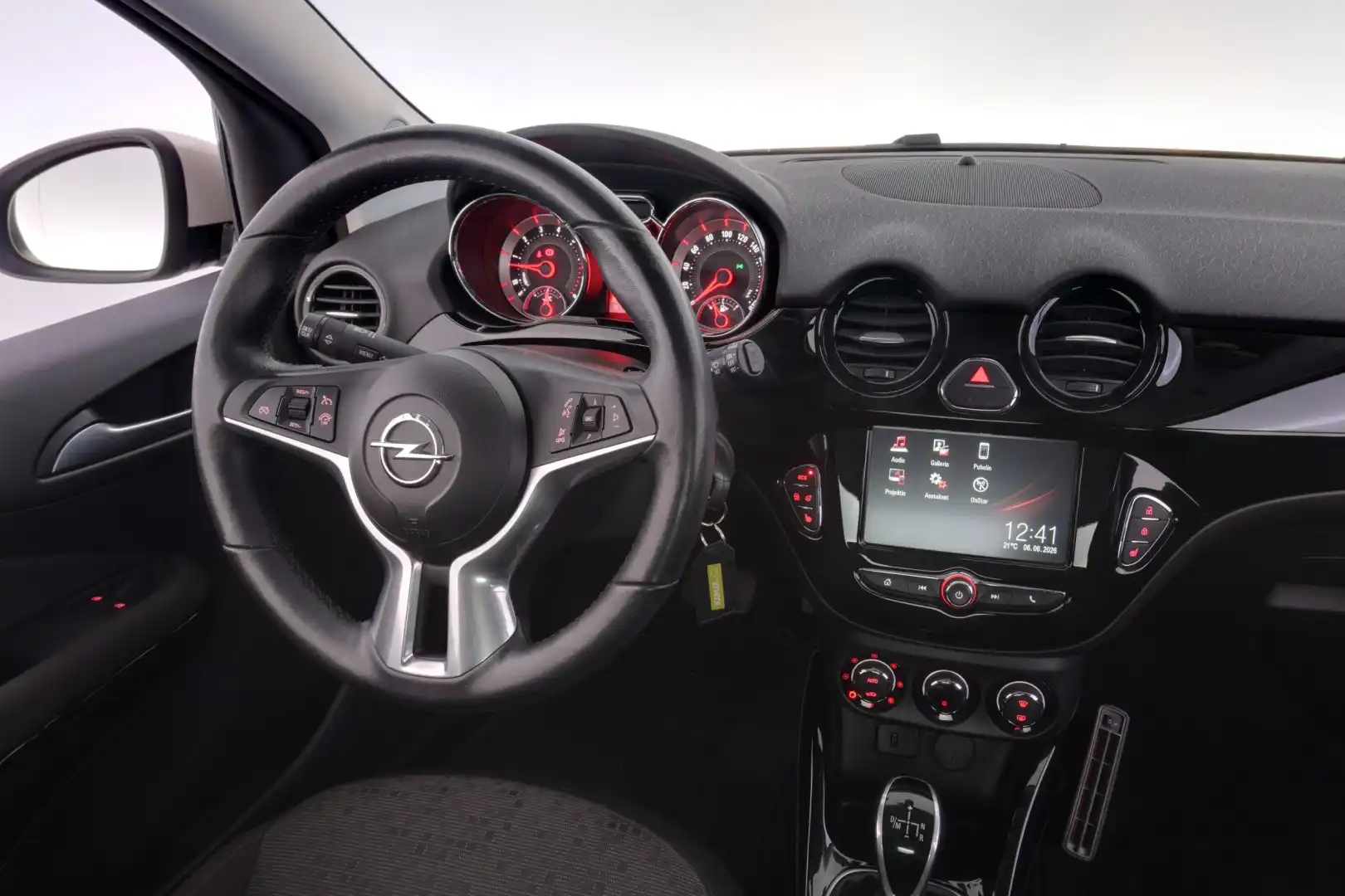 car-image