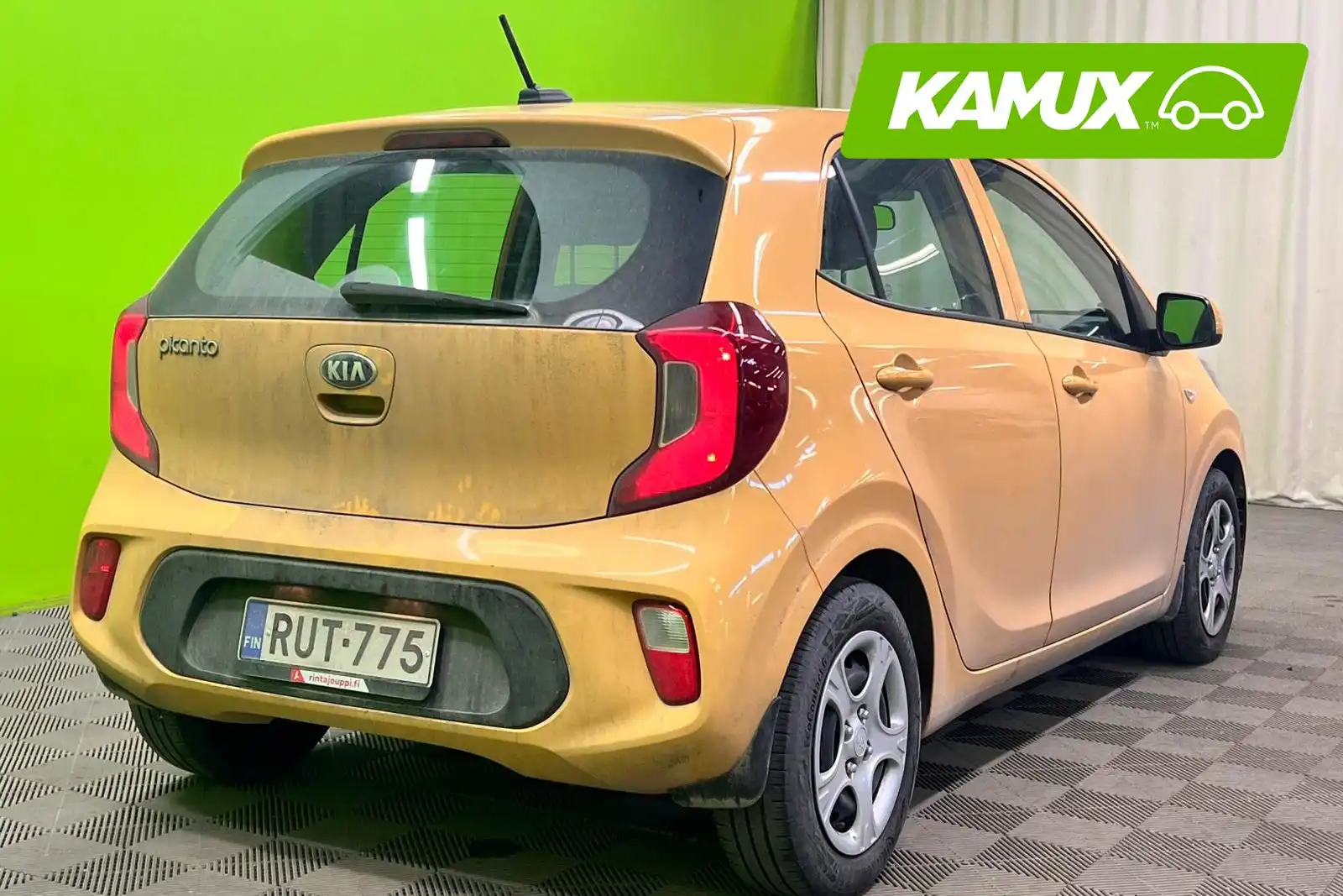 car-image