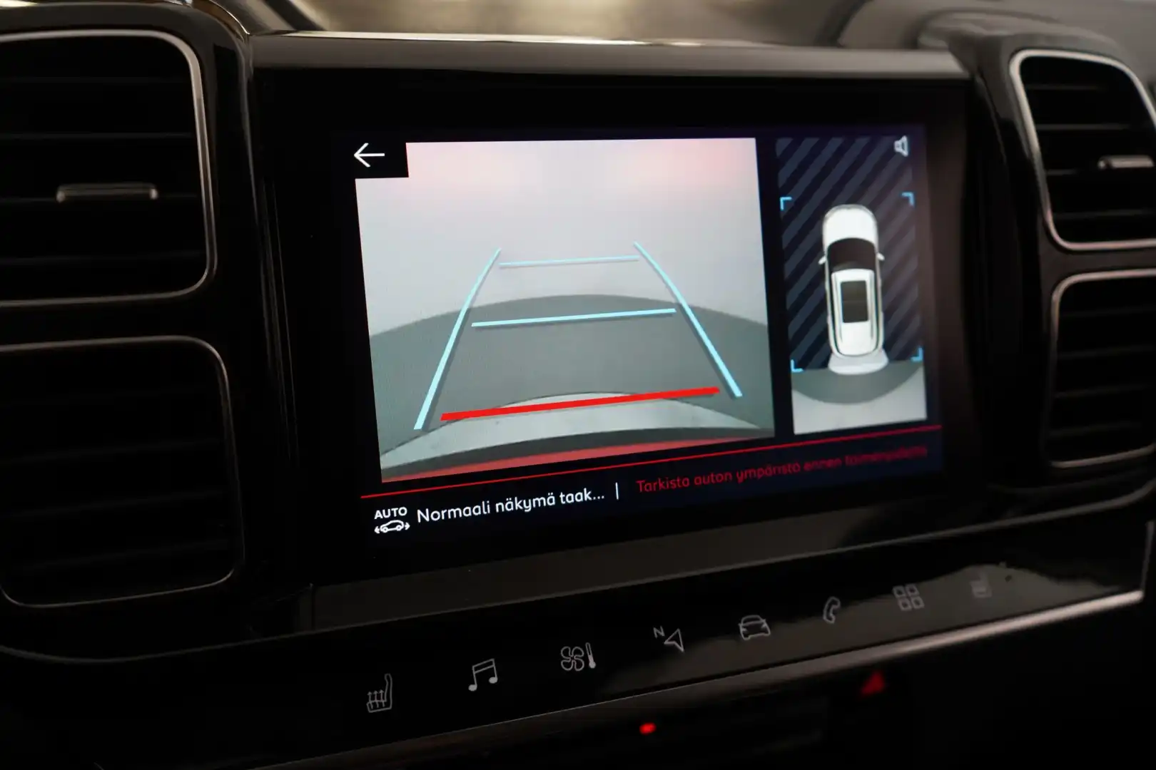 car-image