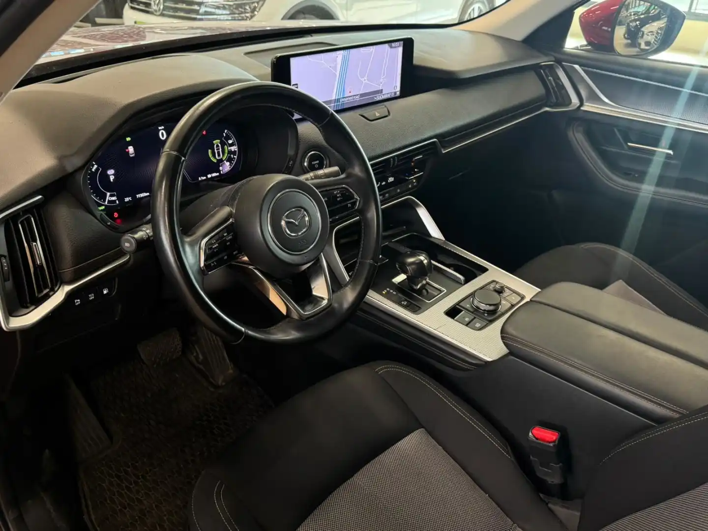 car-image