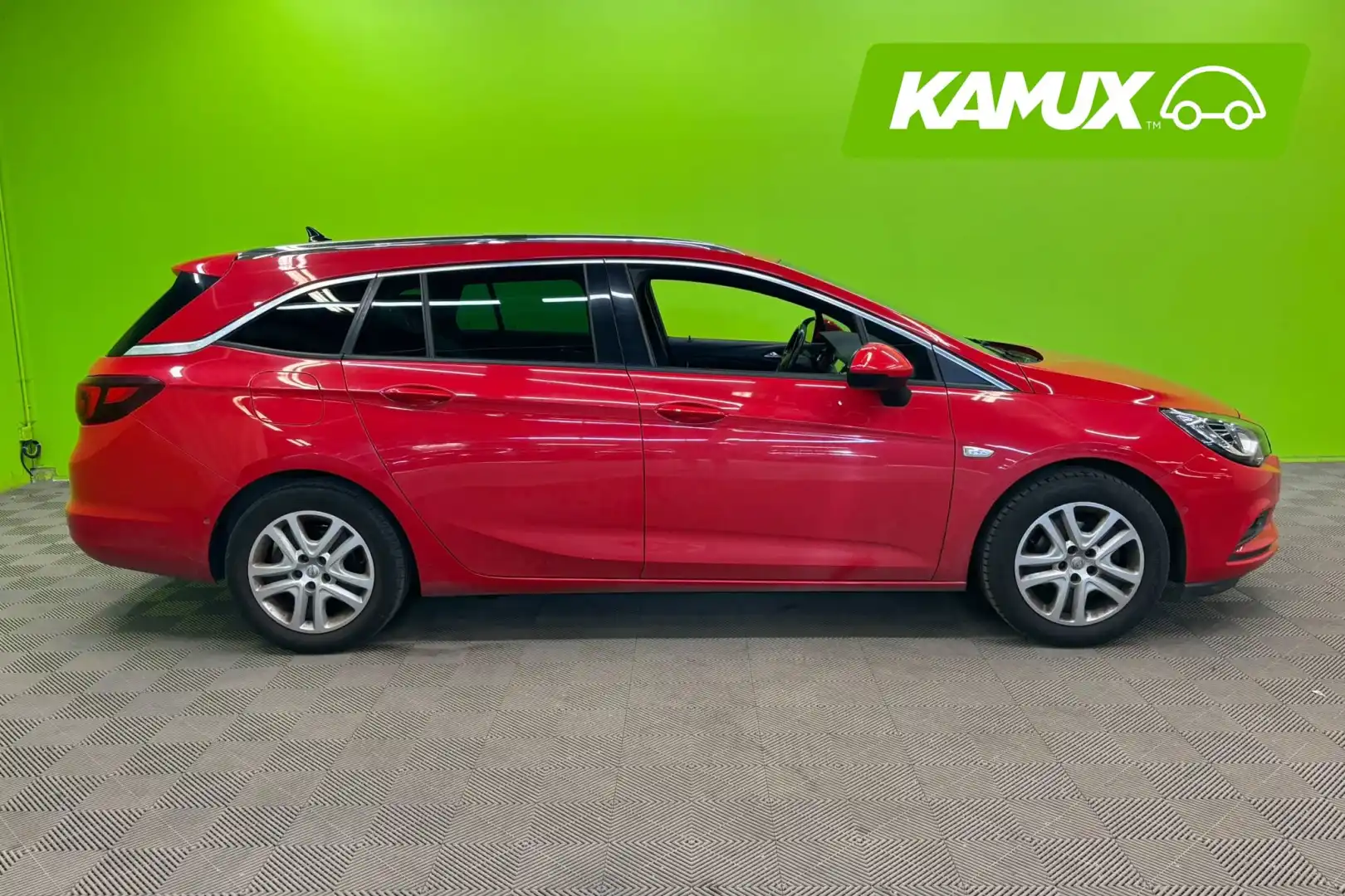 car-image