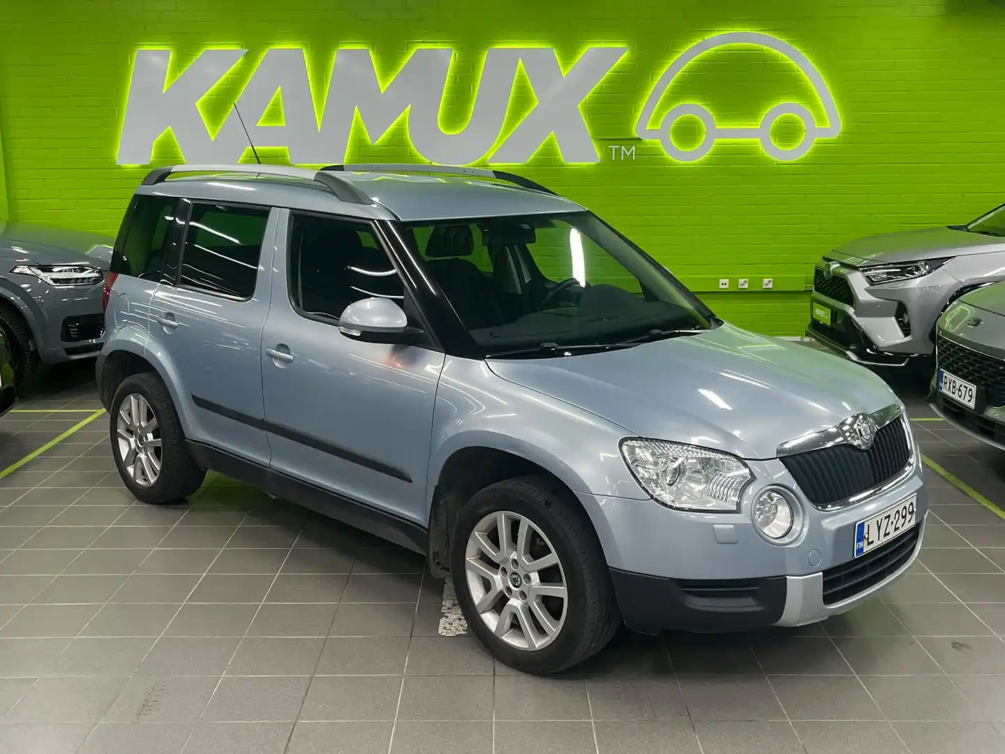 car-image