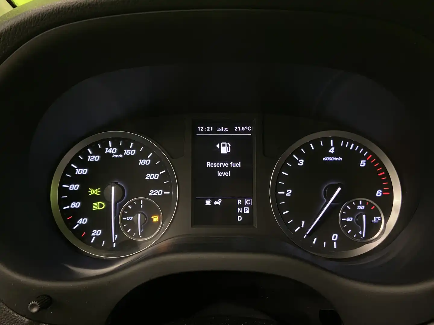 car-image