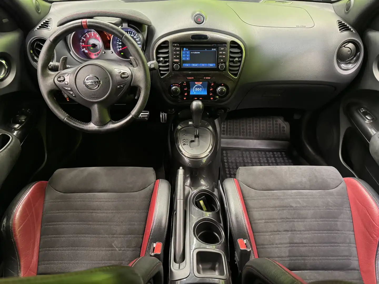 car-image