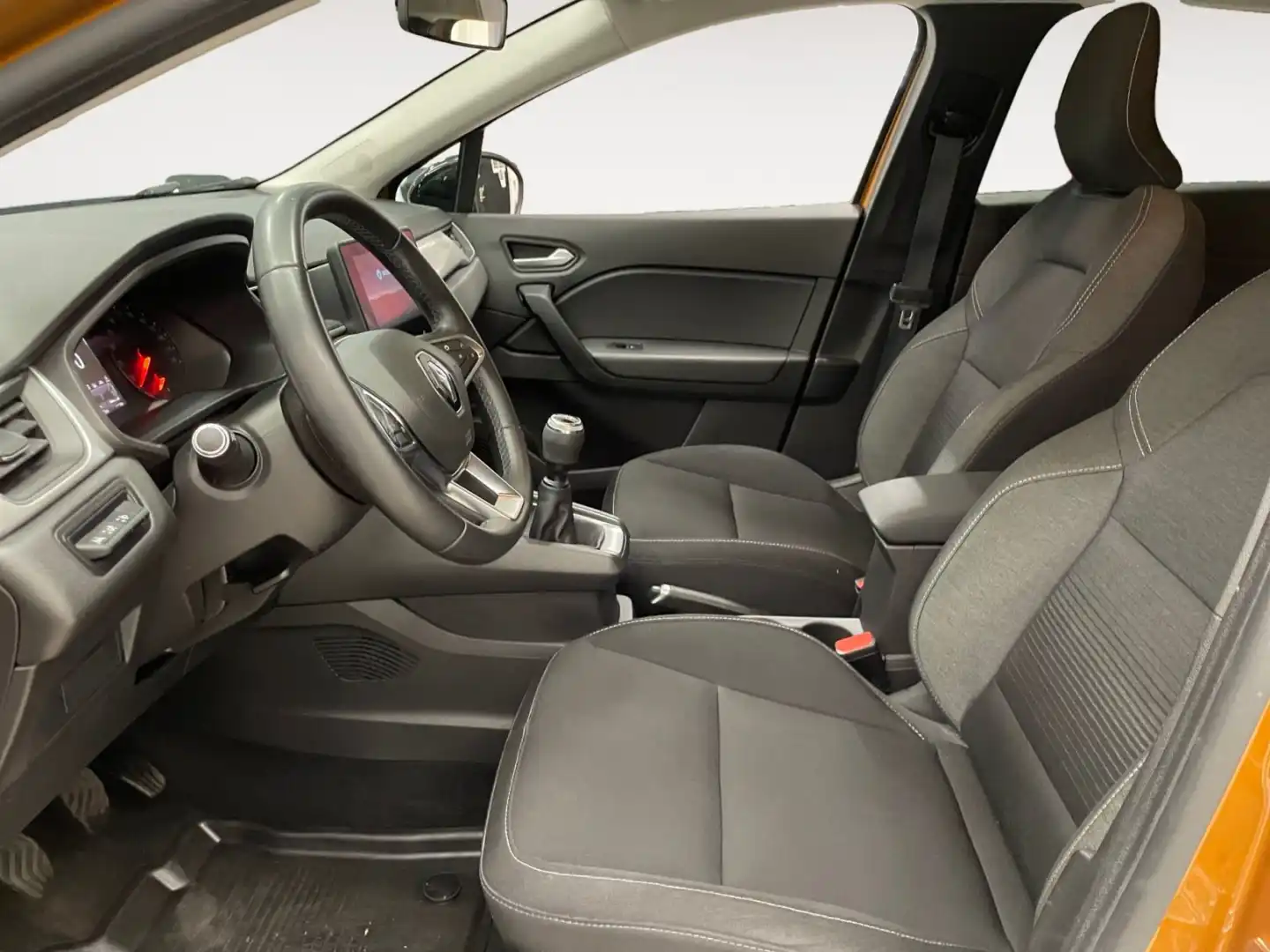 car-image