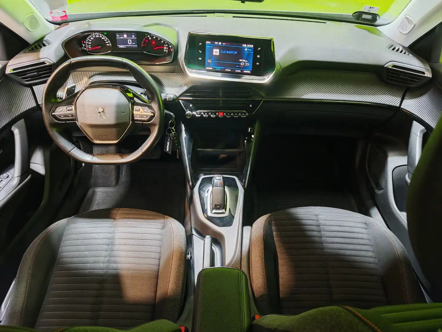 car-image
