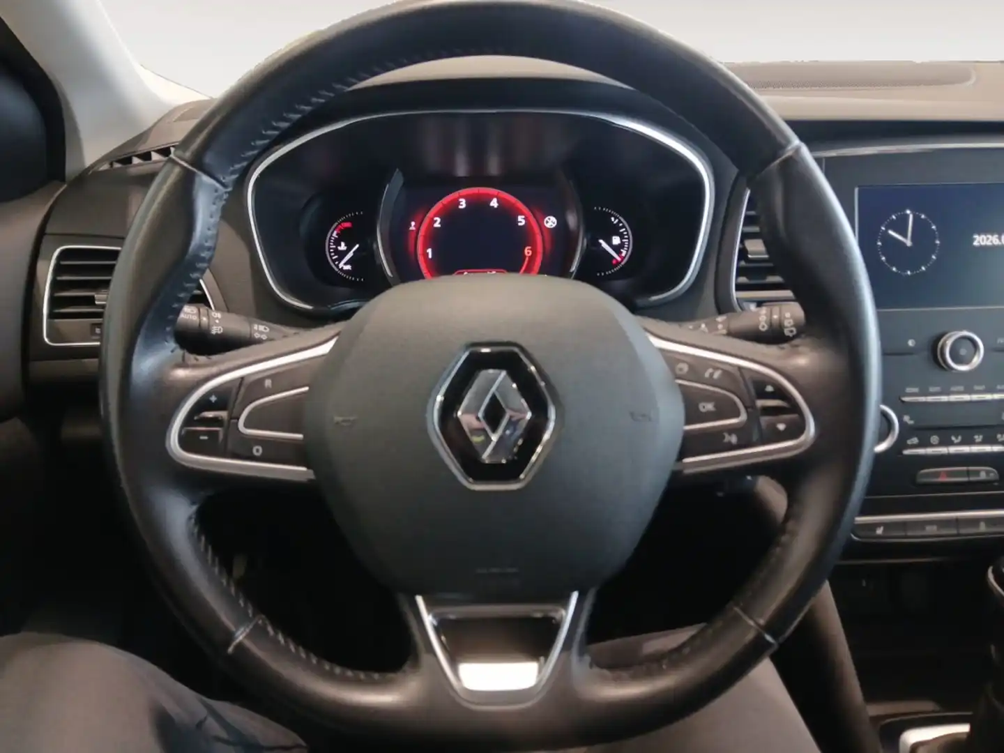 car-image