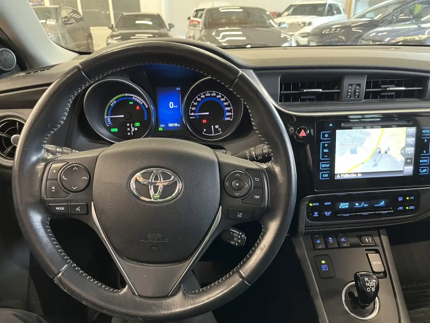 car-image
