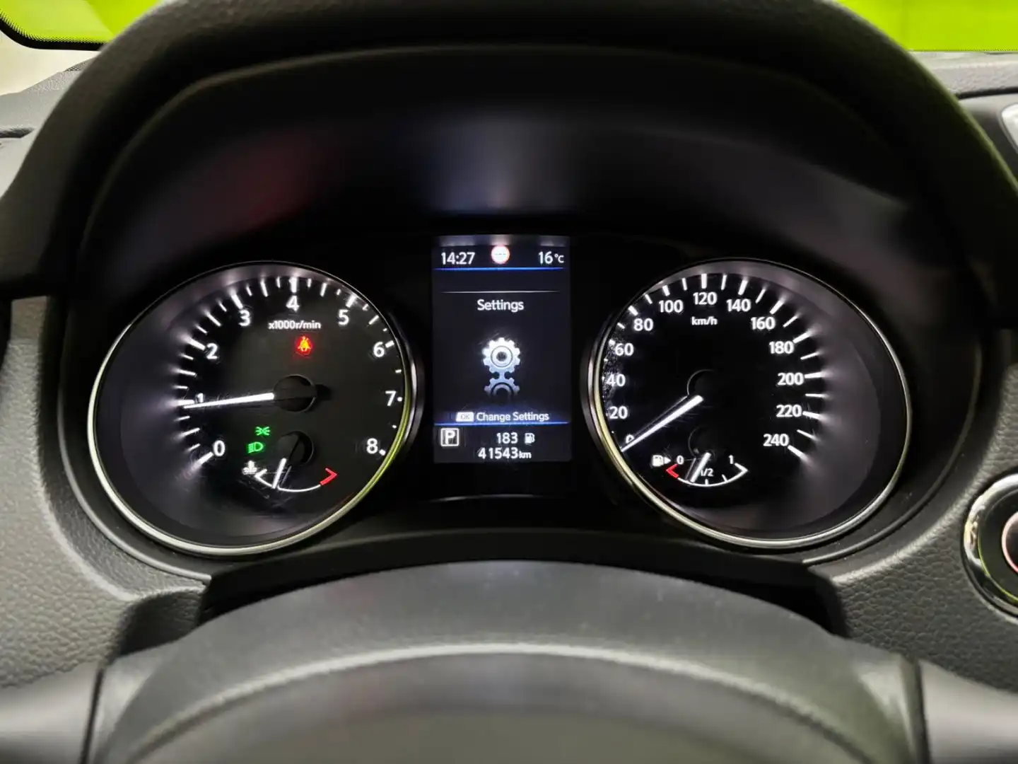 car-image