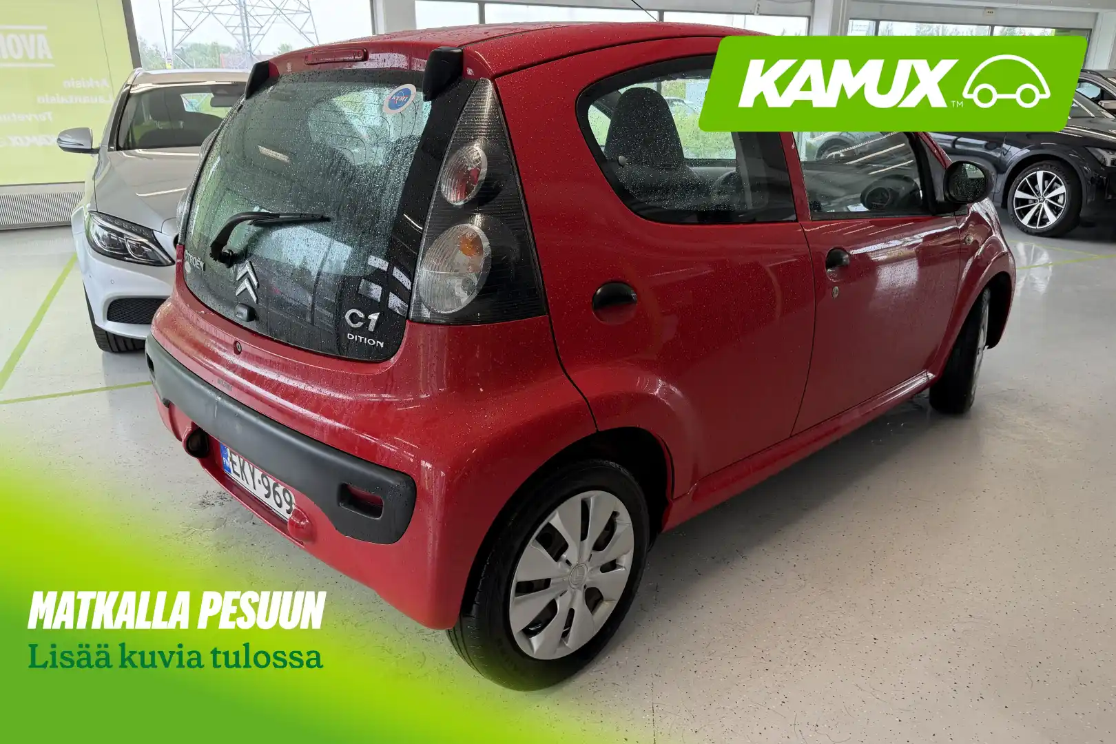 car-image