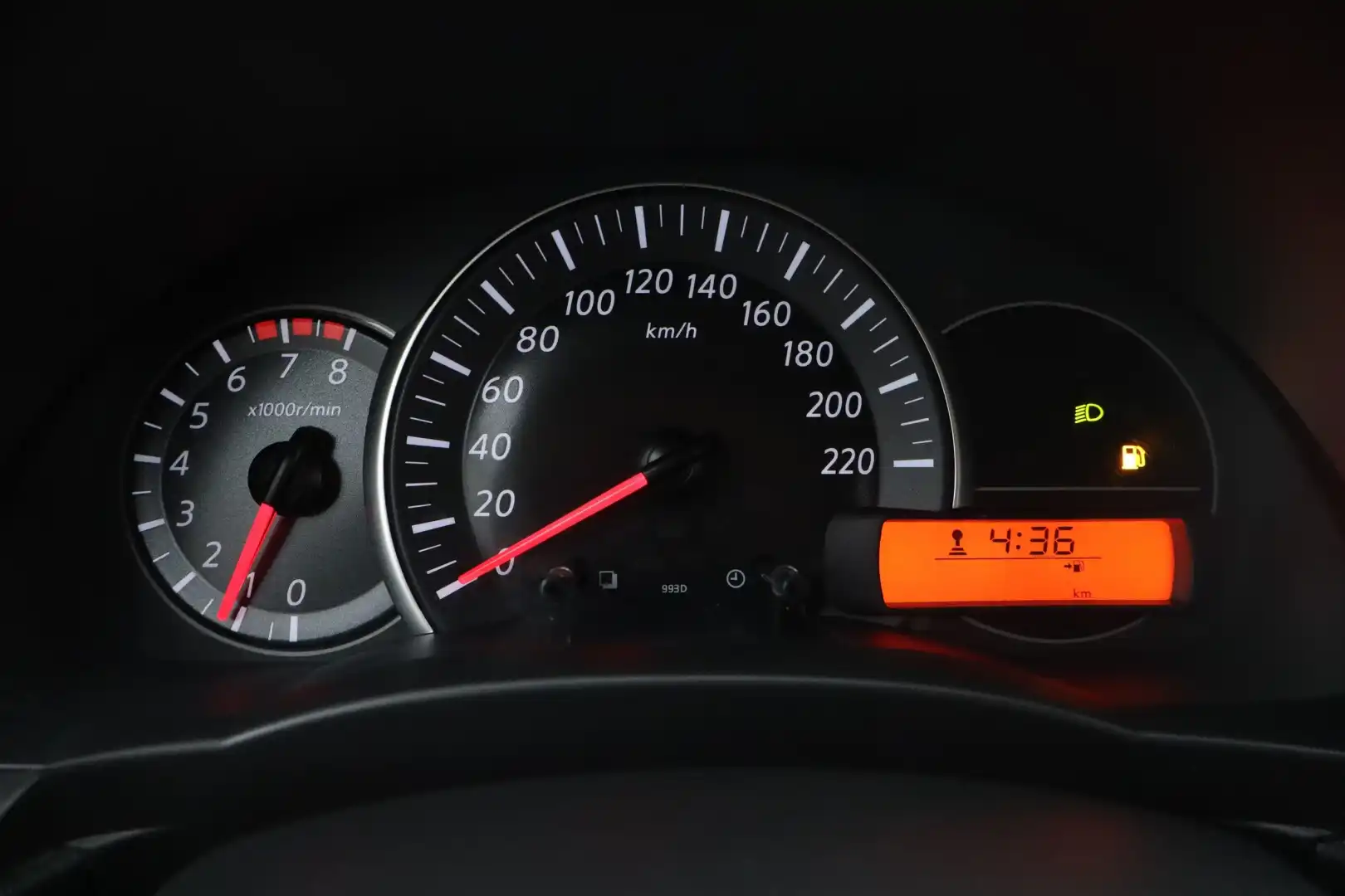 car-image