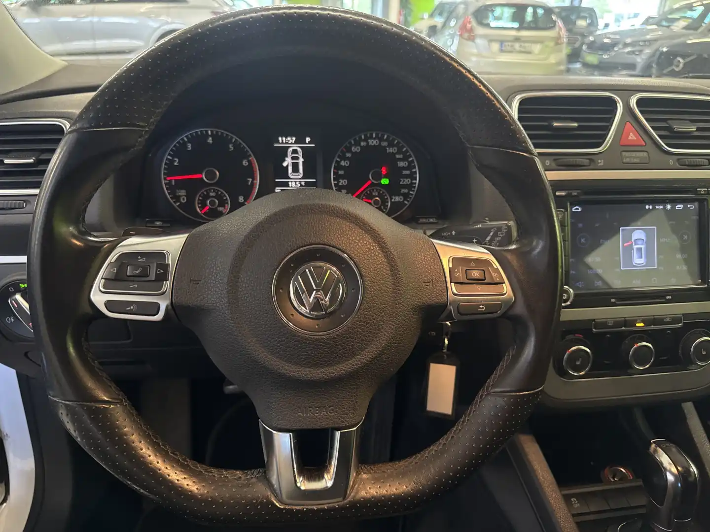 car-image