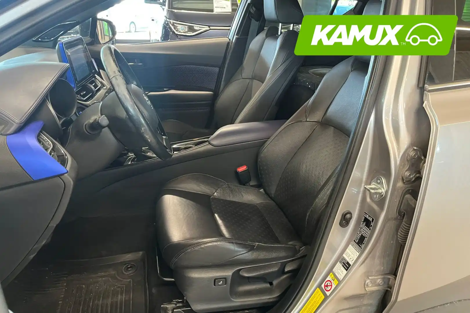 car-image