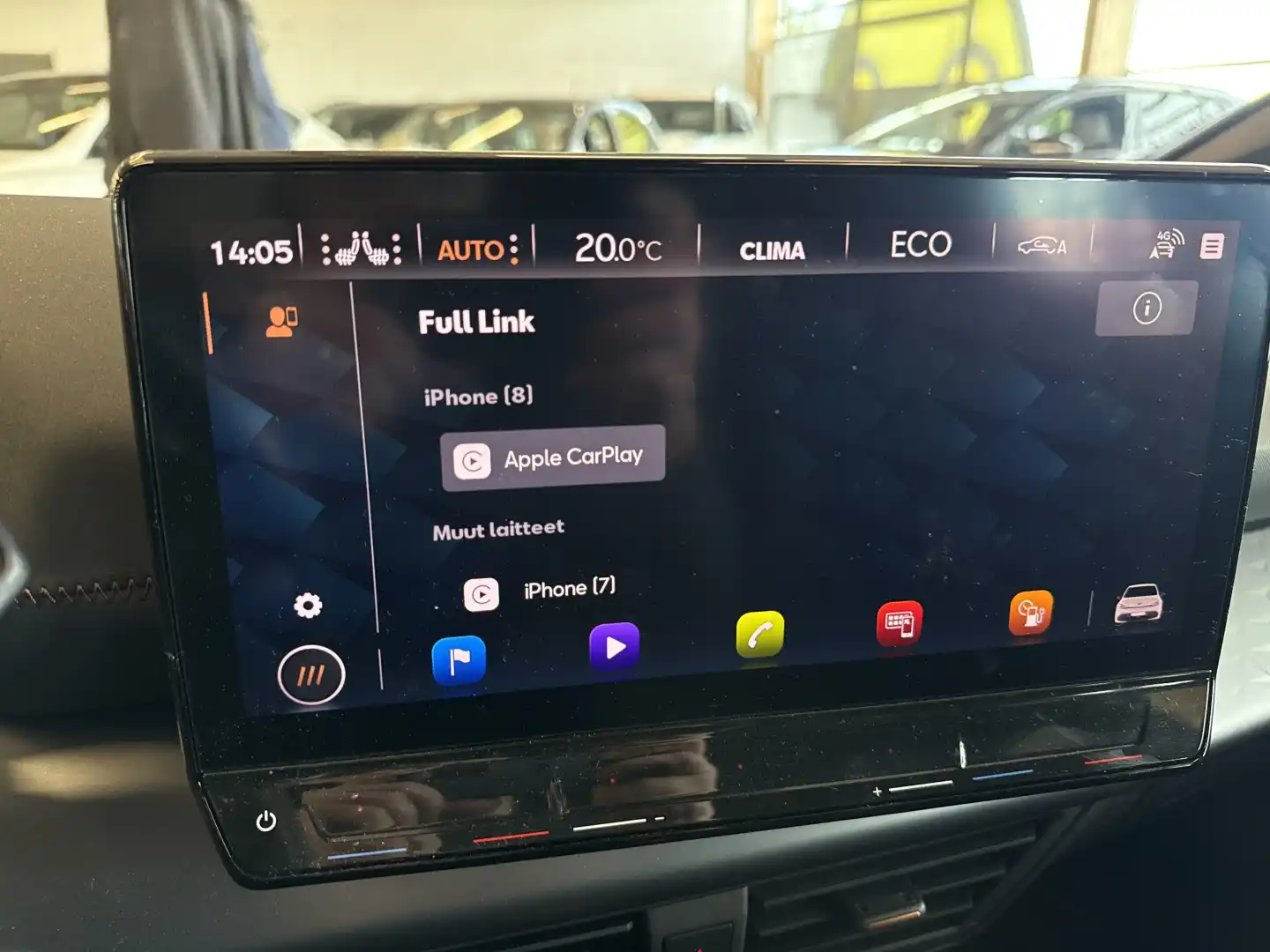 car-image