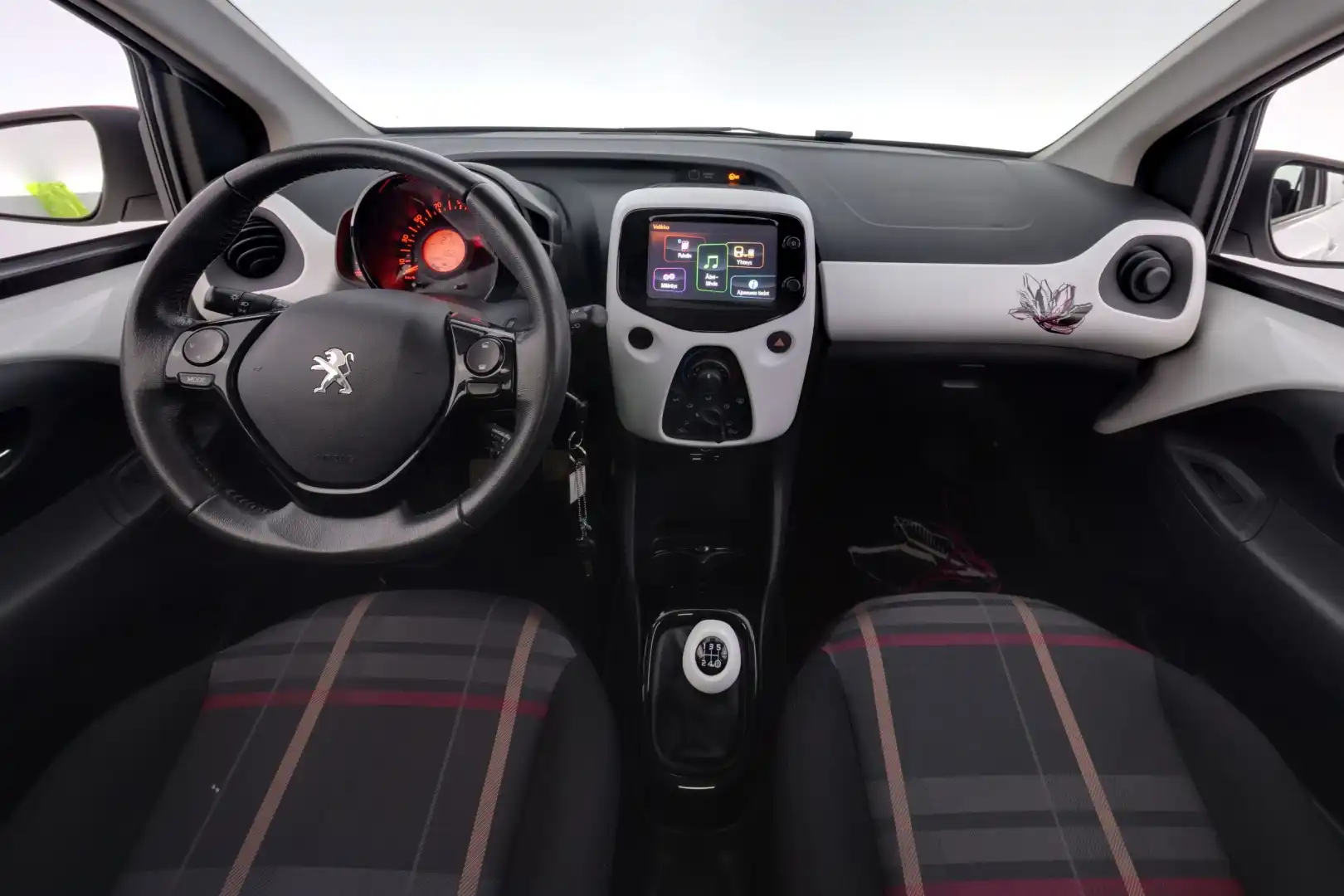 car-image