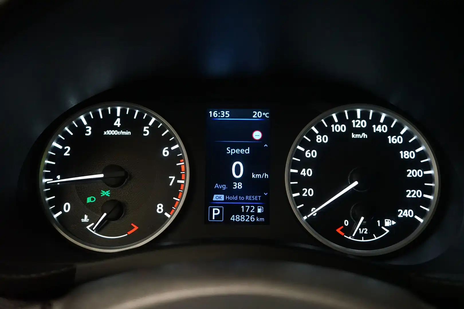 car-image