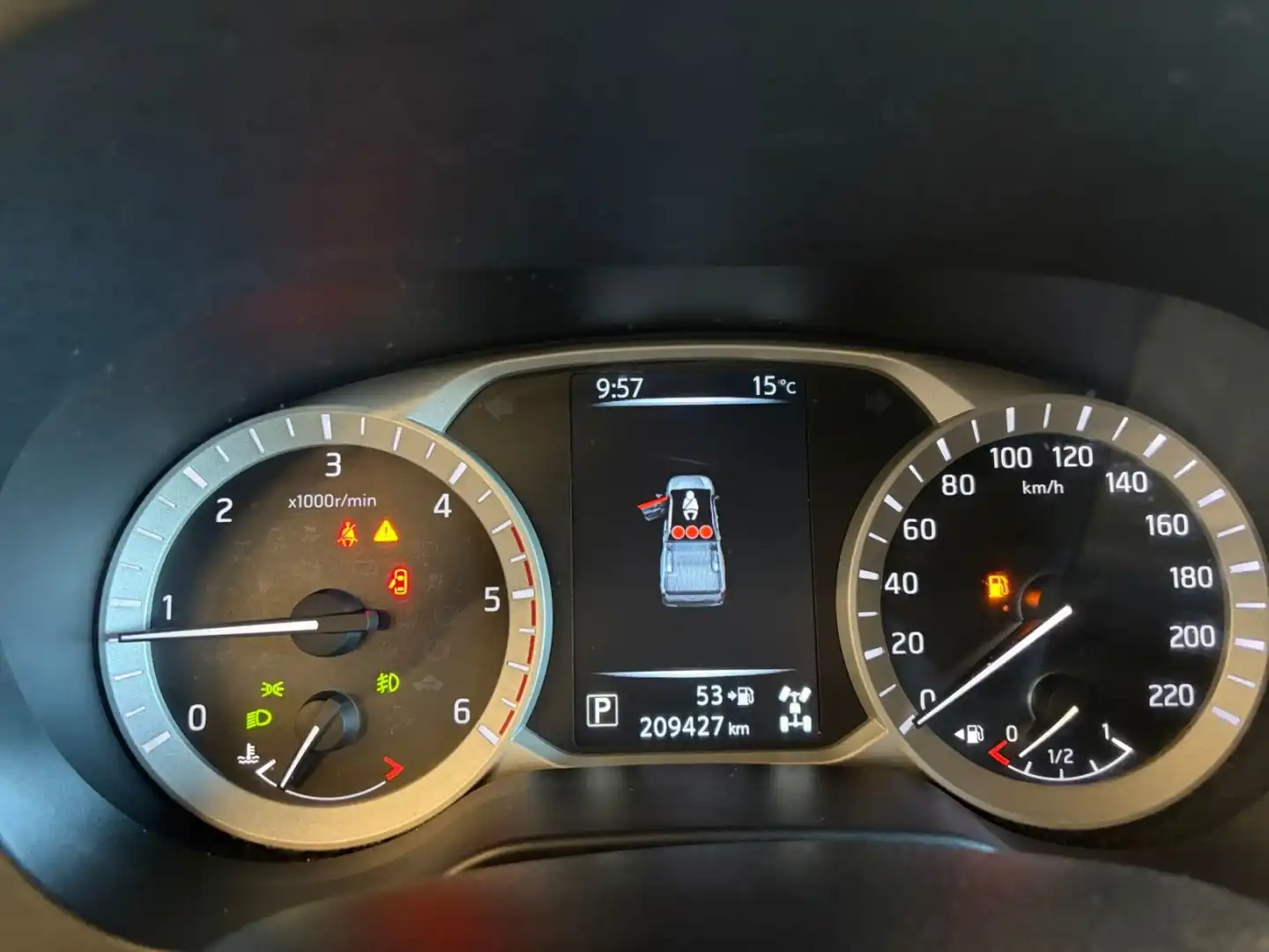 car-image