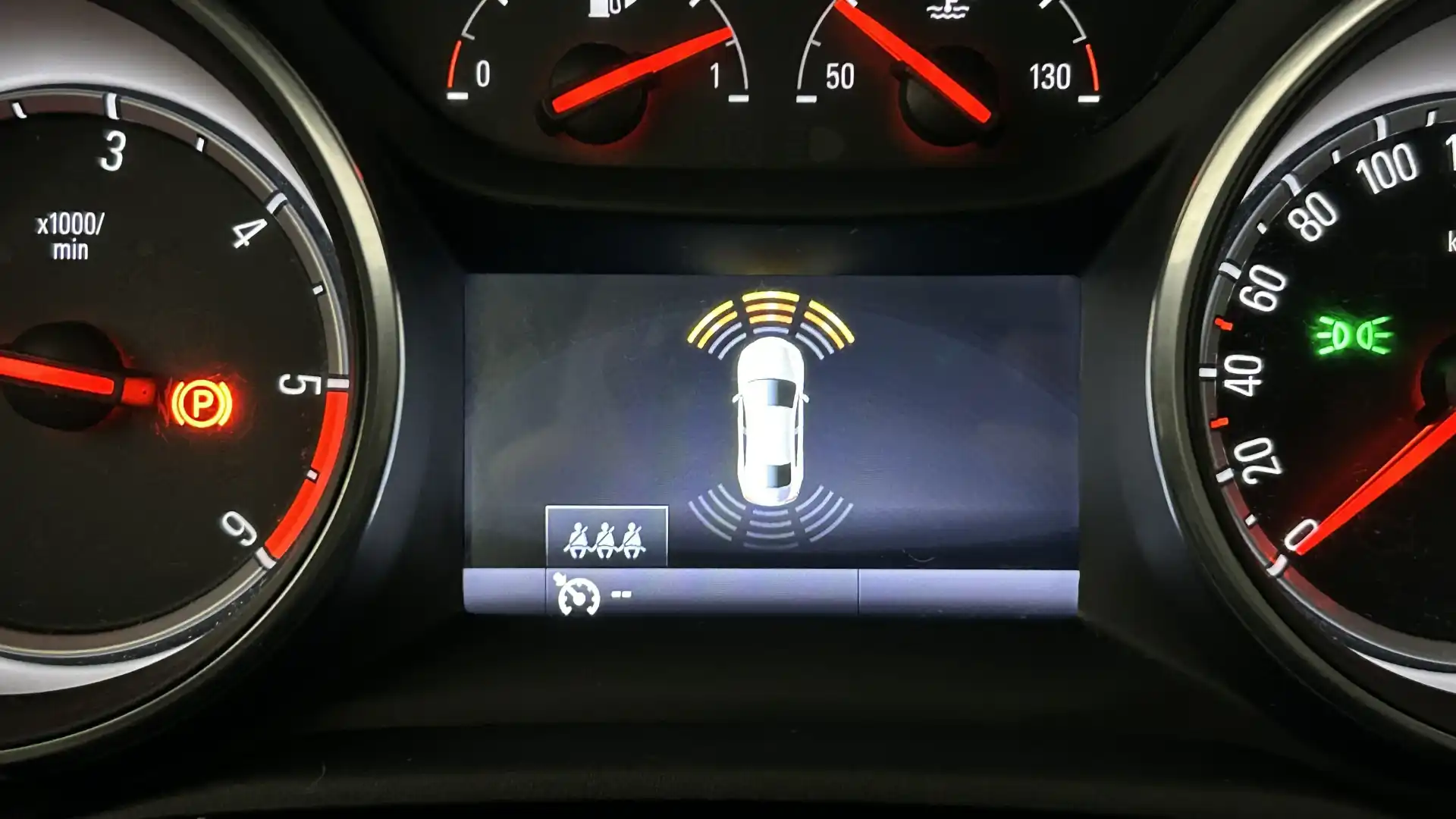 car-image