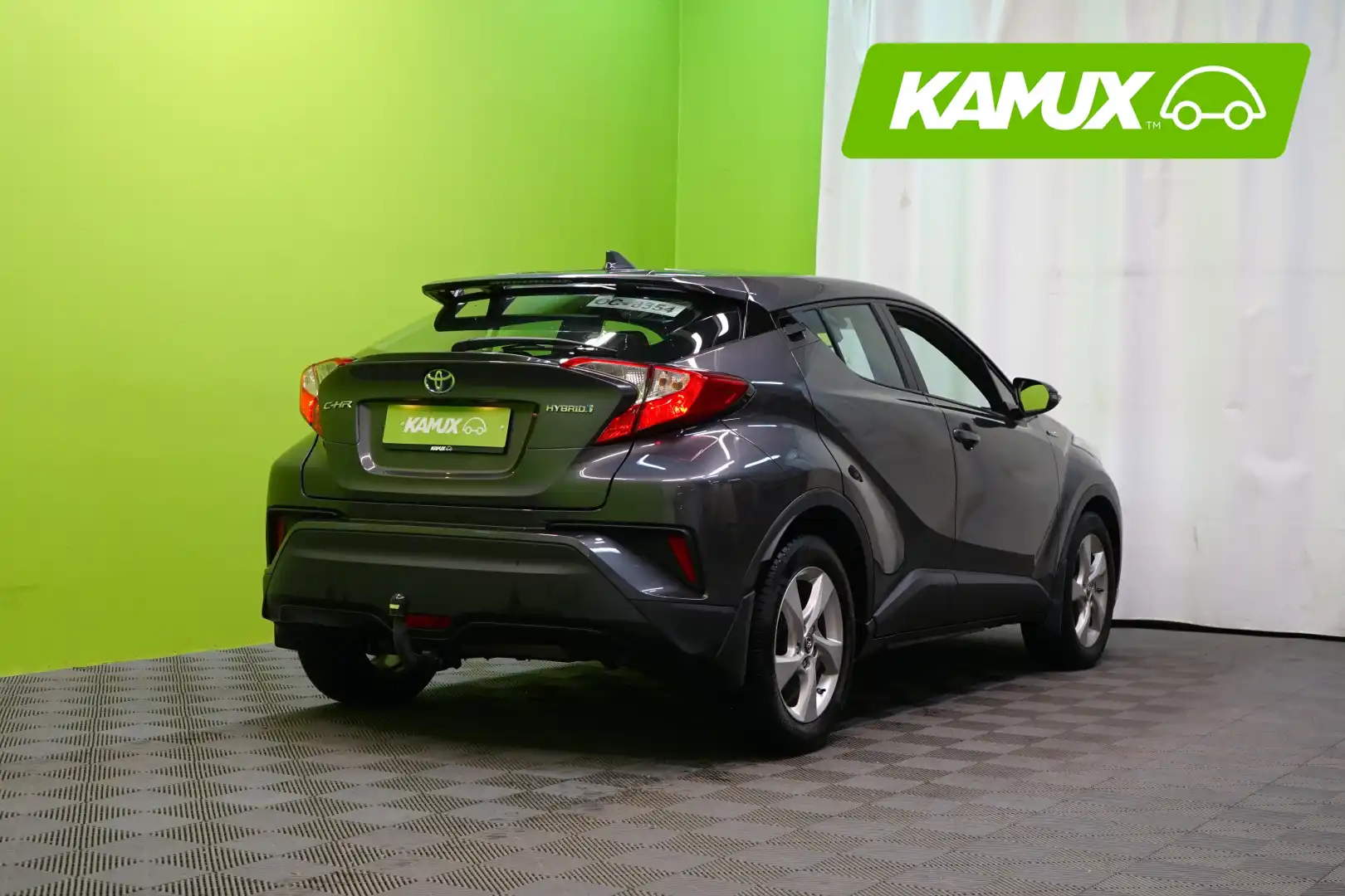 car-image