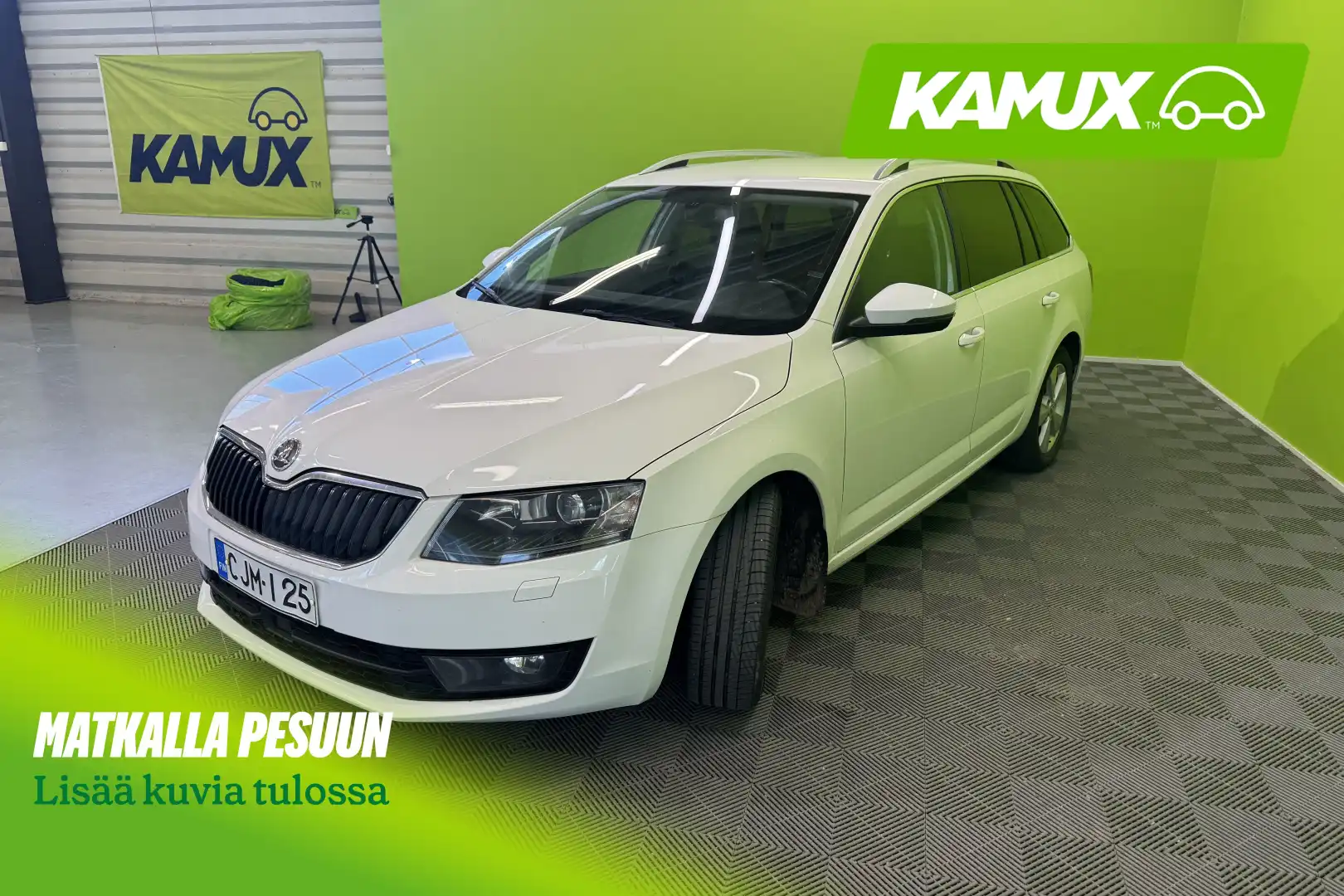 car-image