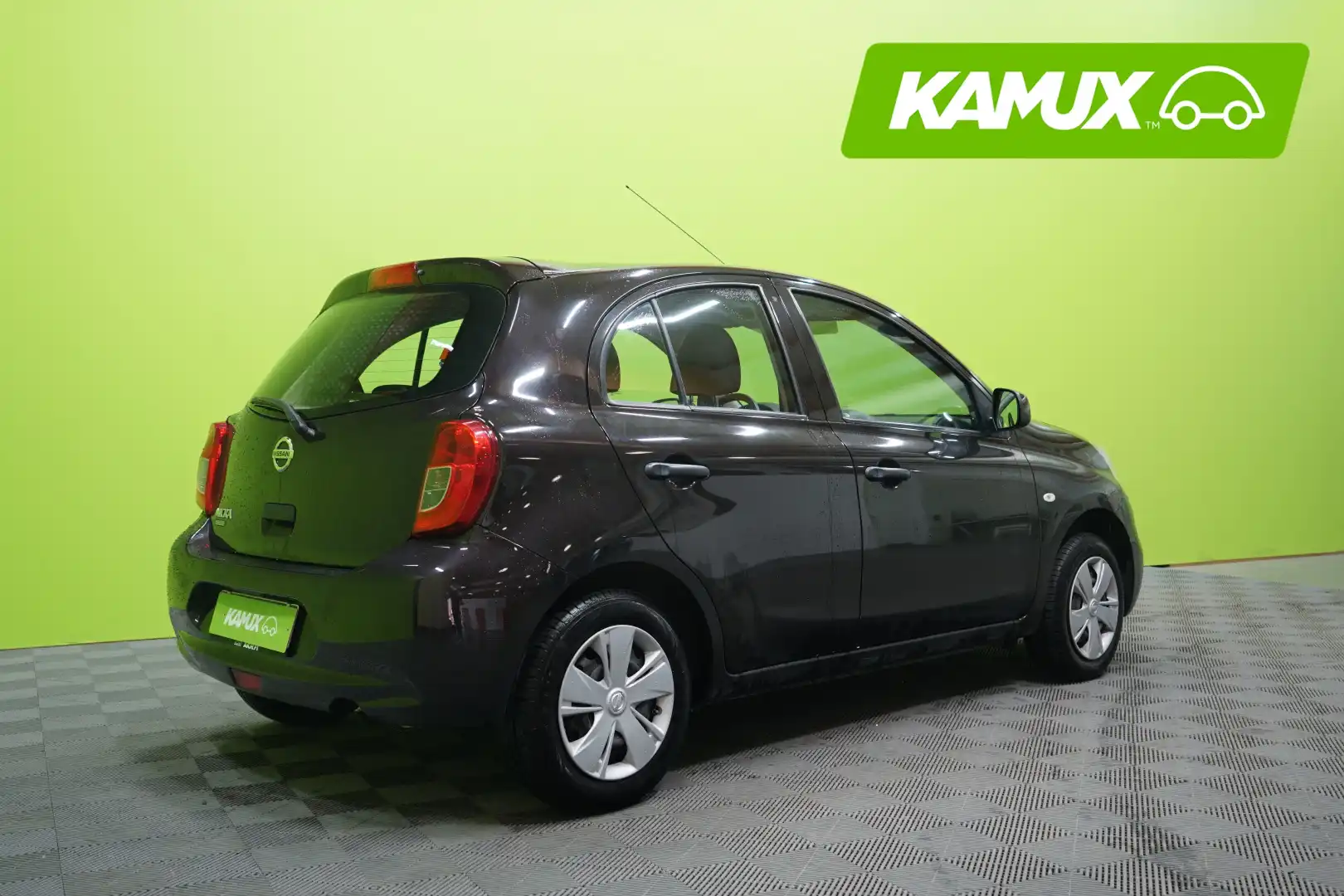 car-image