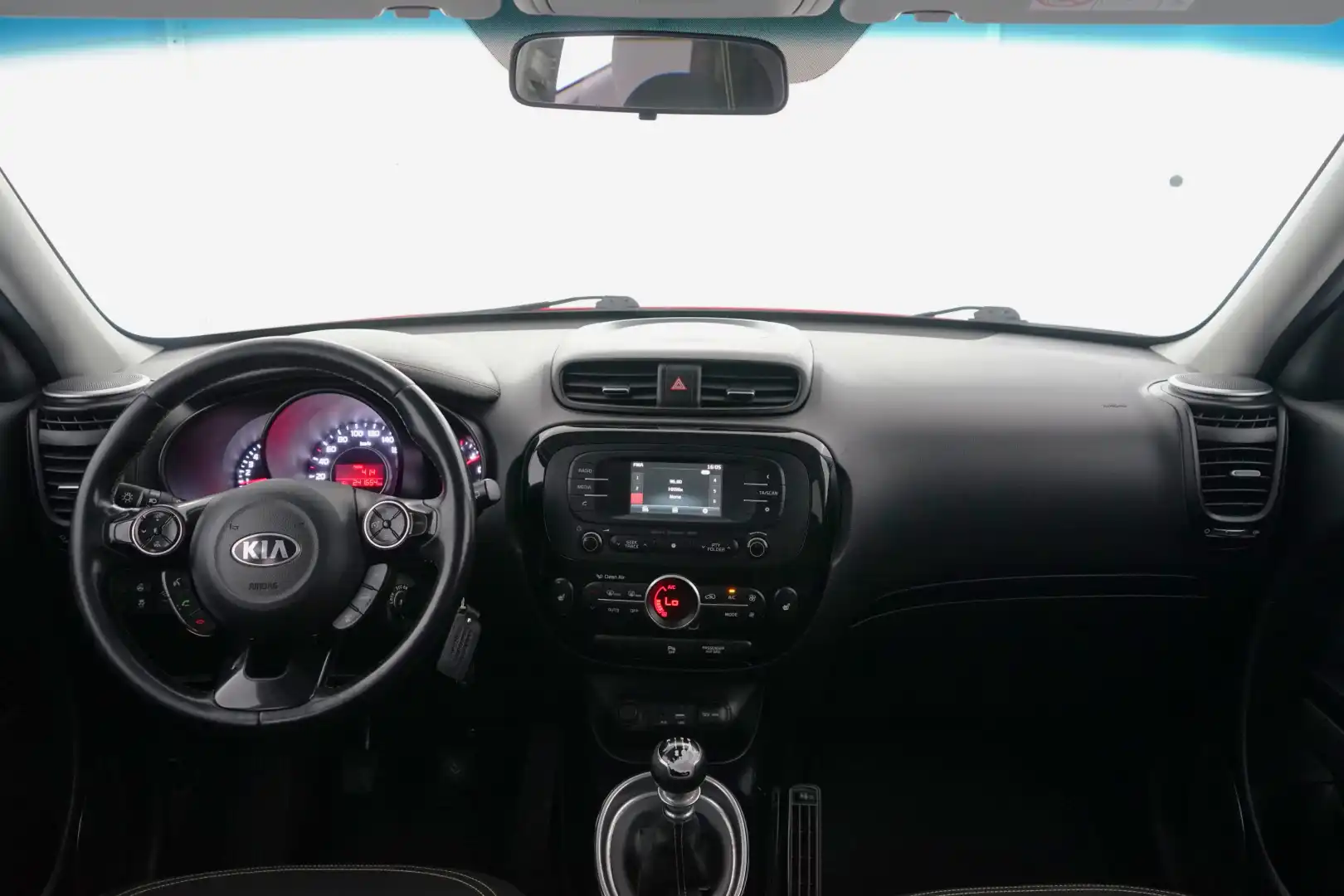 car-image