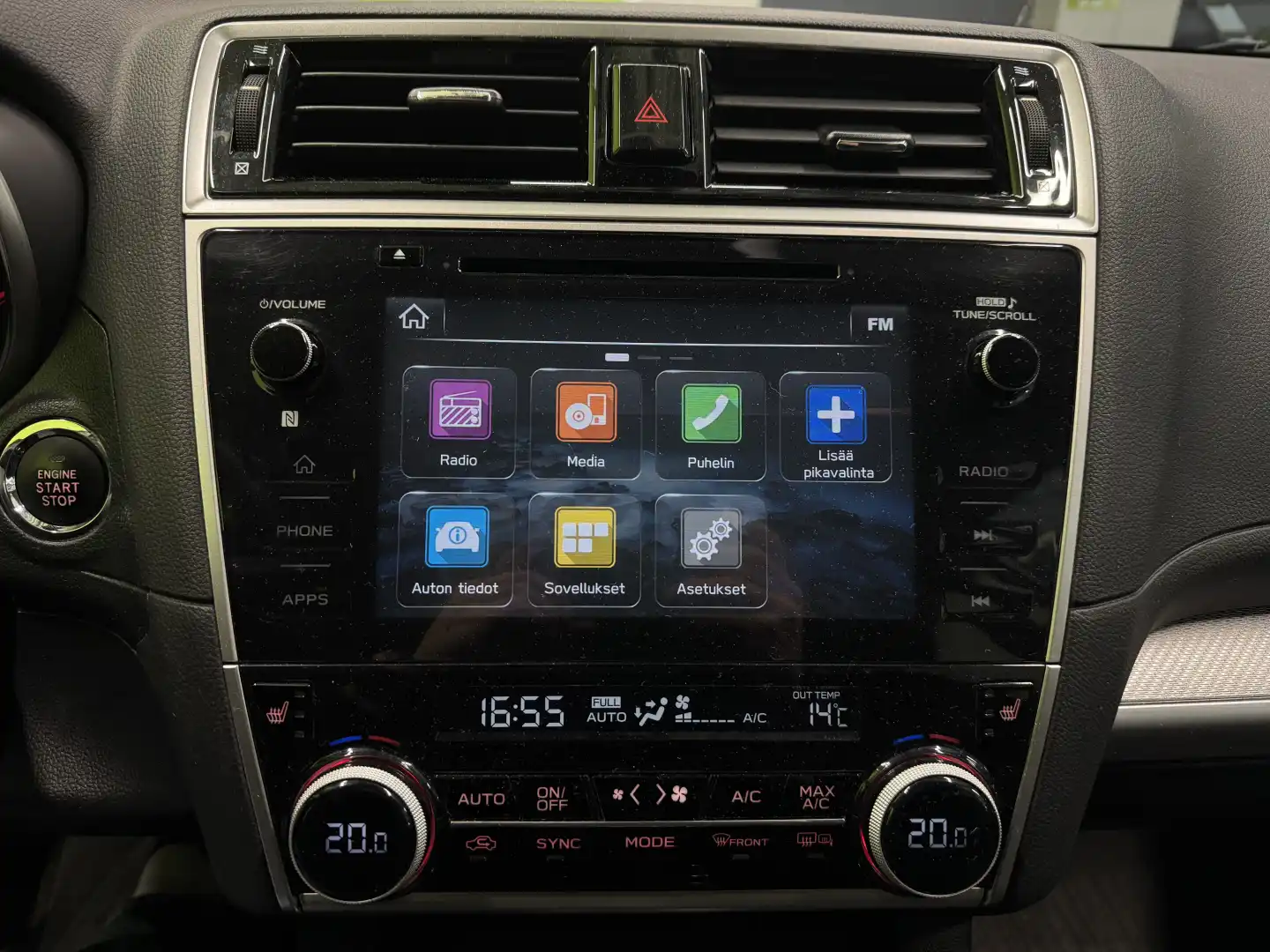 car-image