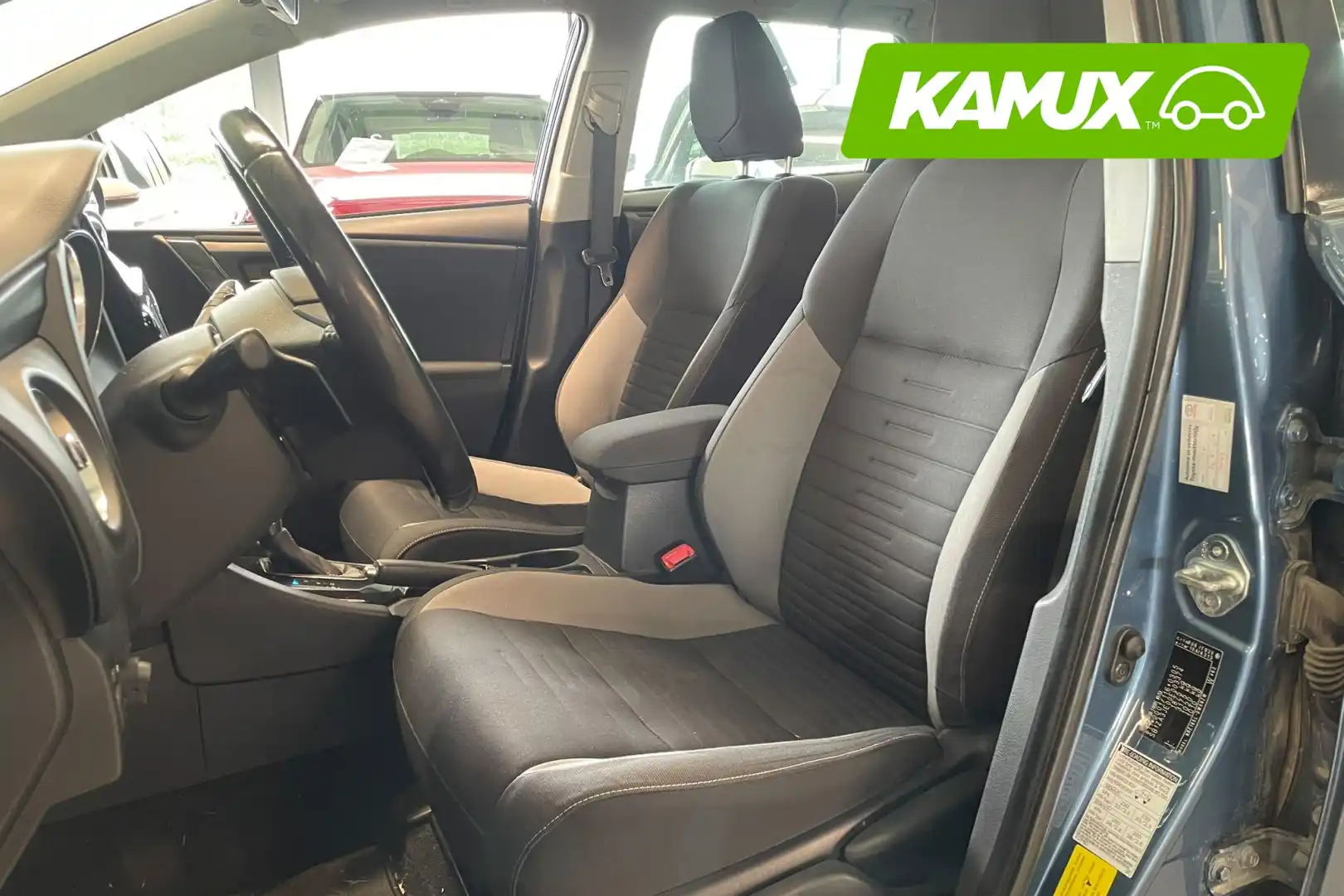 car-image