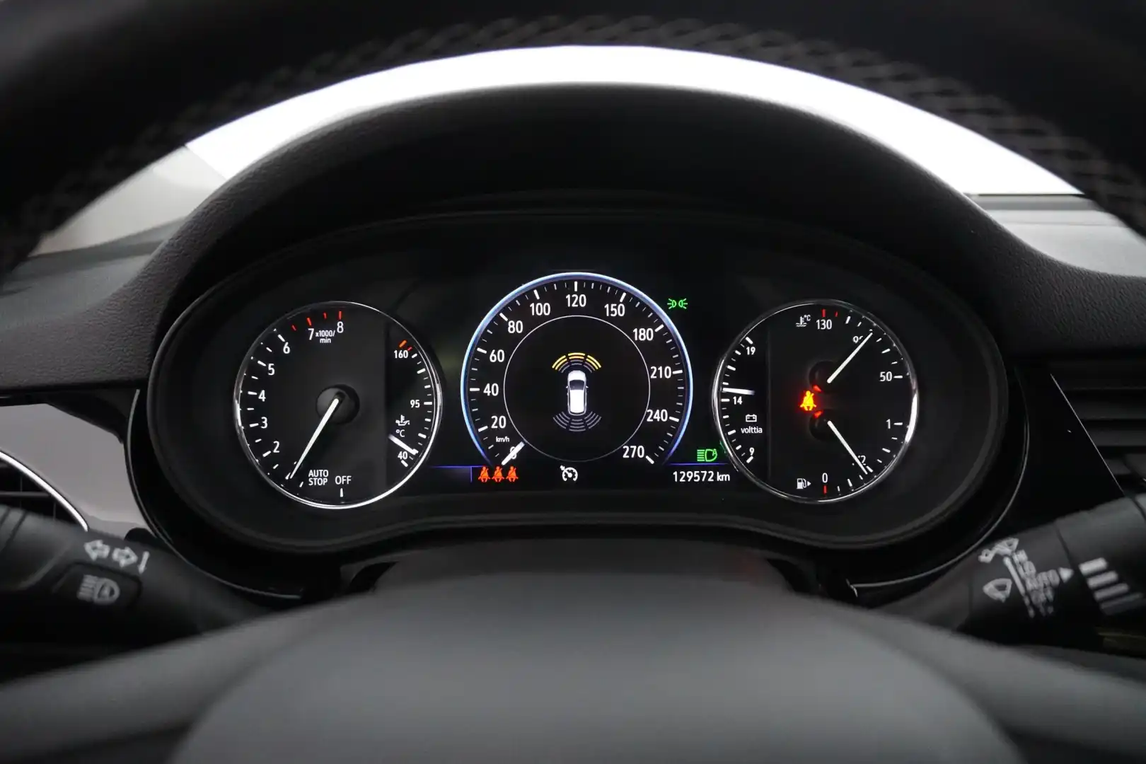 car-image