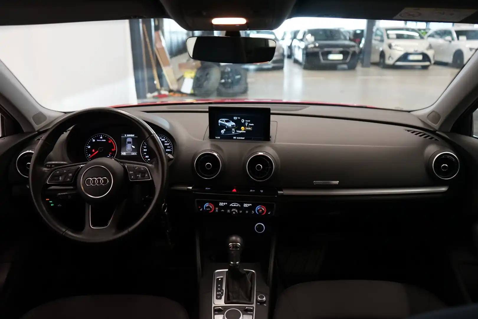 car-image