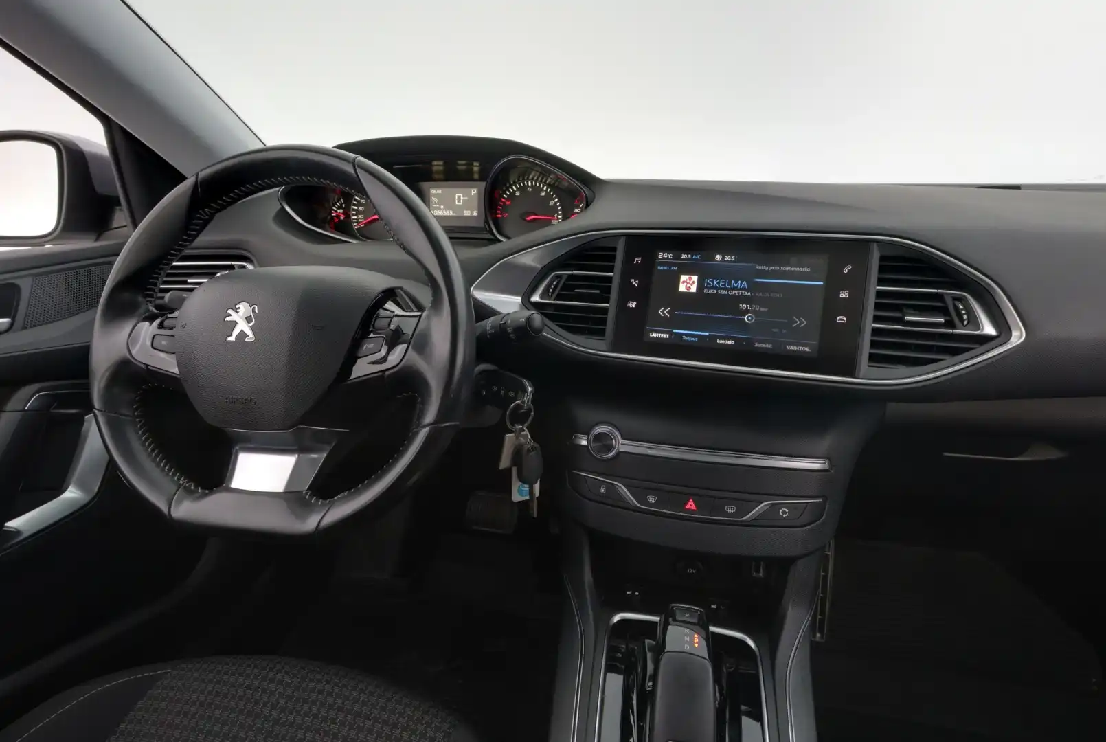 car-image