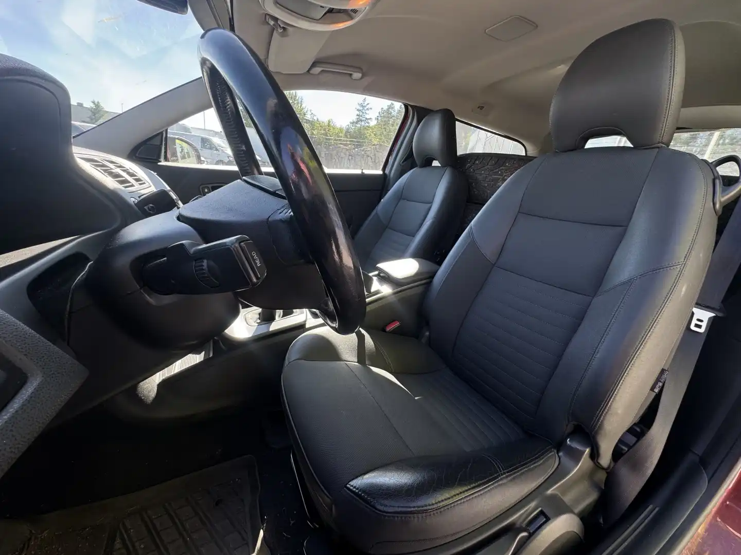 car-image