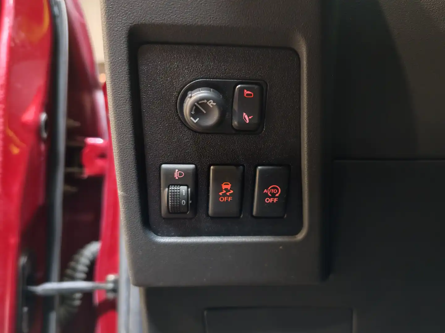 car-image