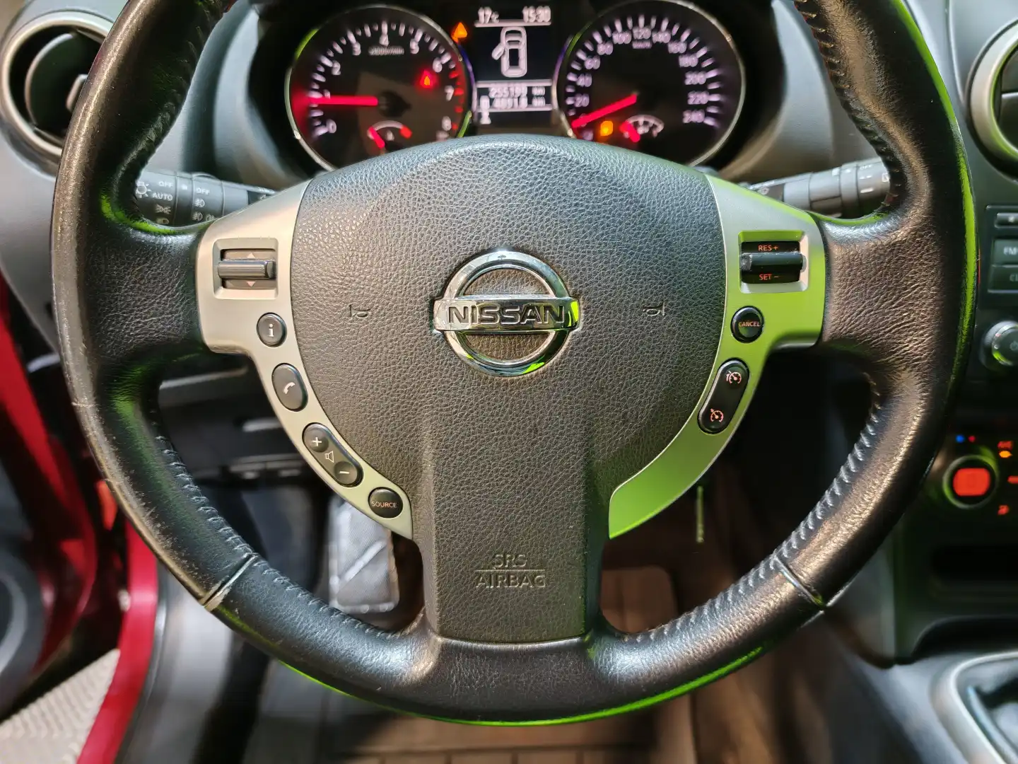 car-image