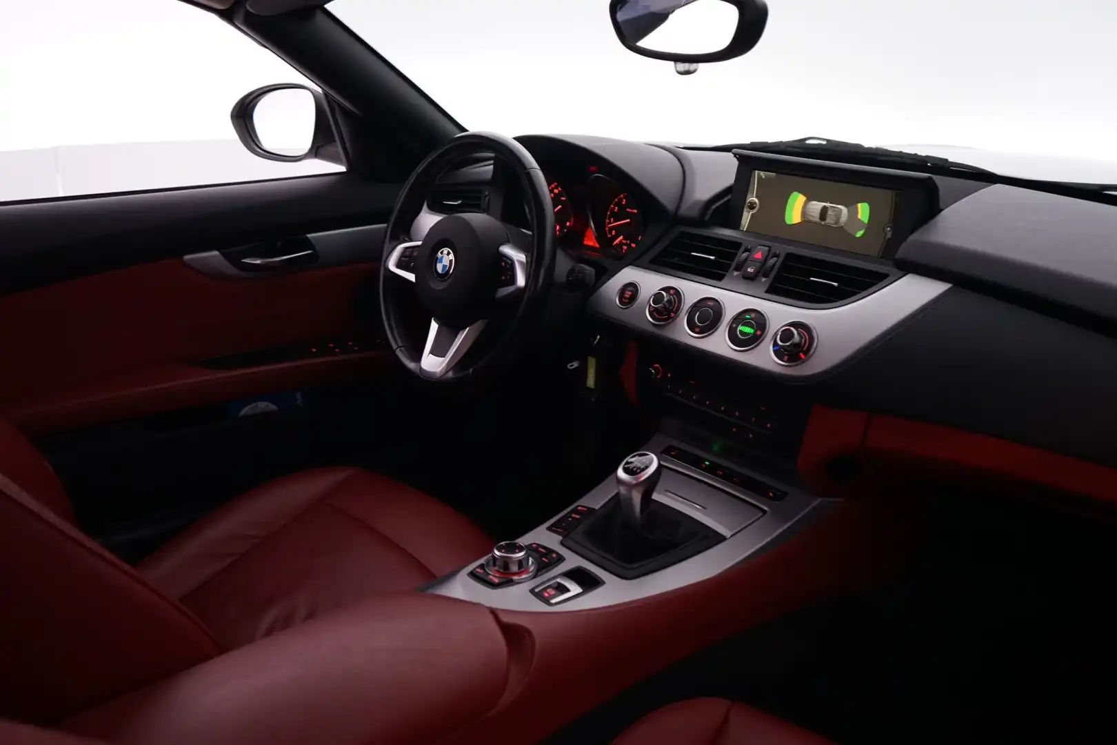 car-image