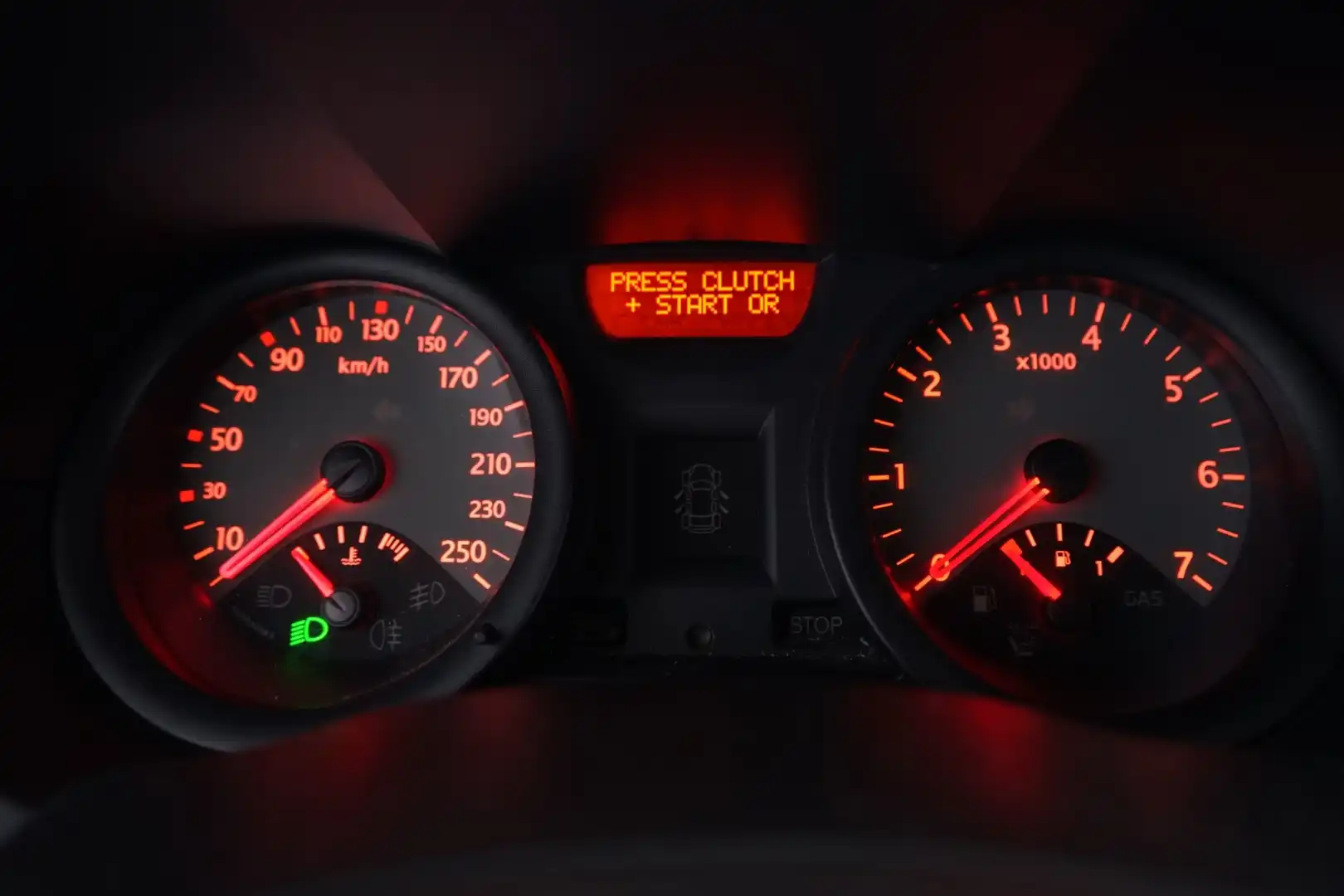 car-image