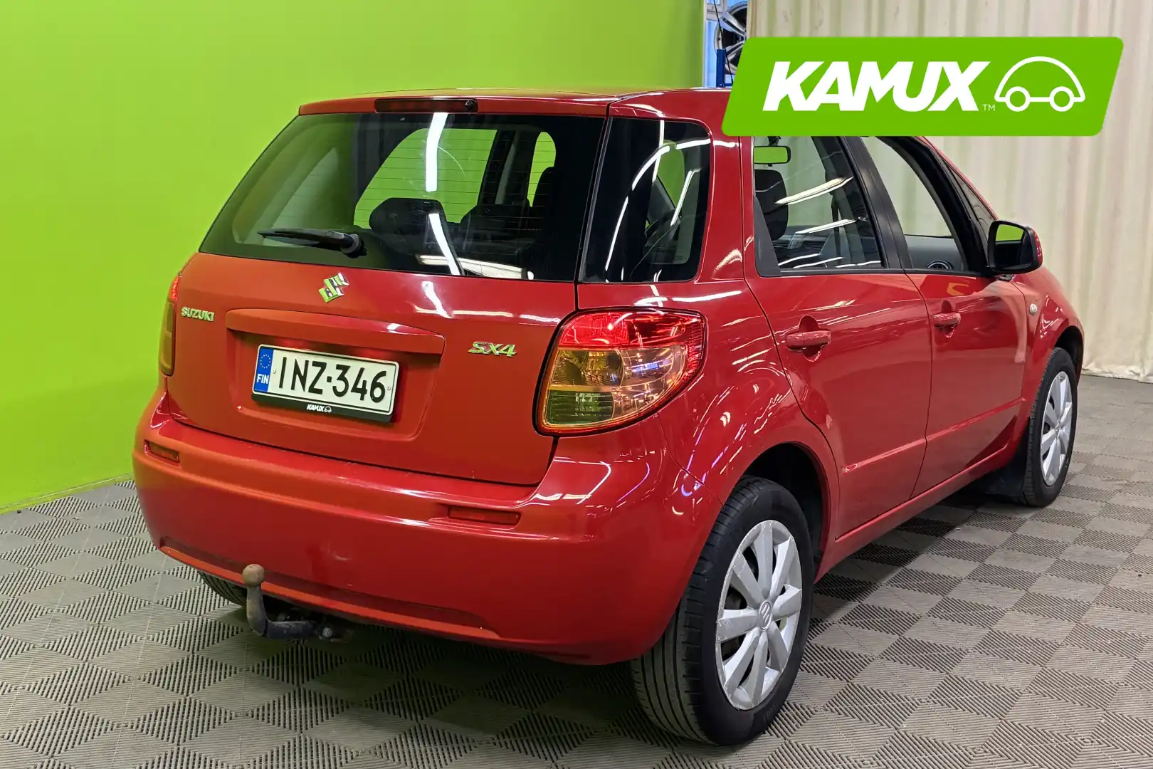 car-image