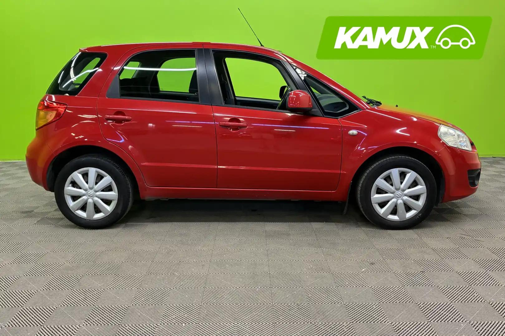 car-image