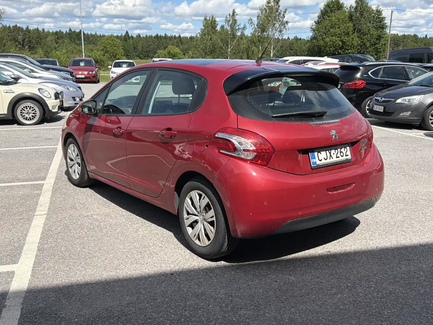 car-image