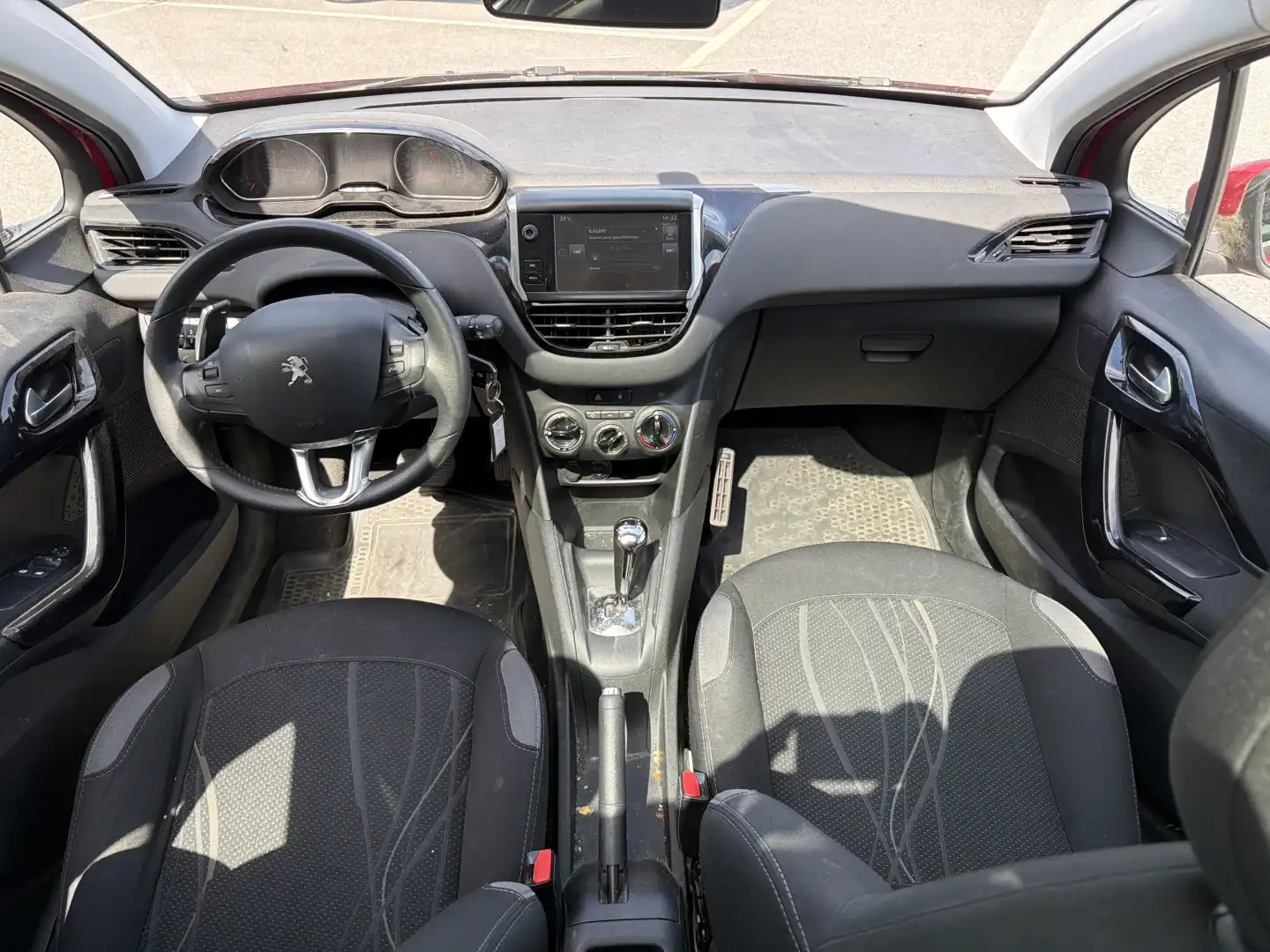 car-image