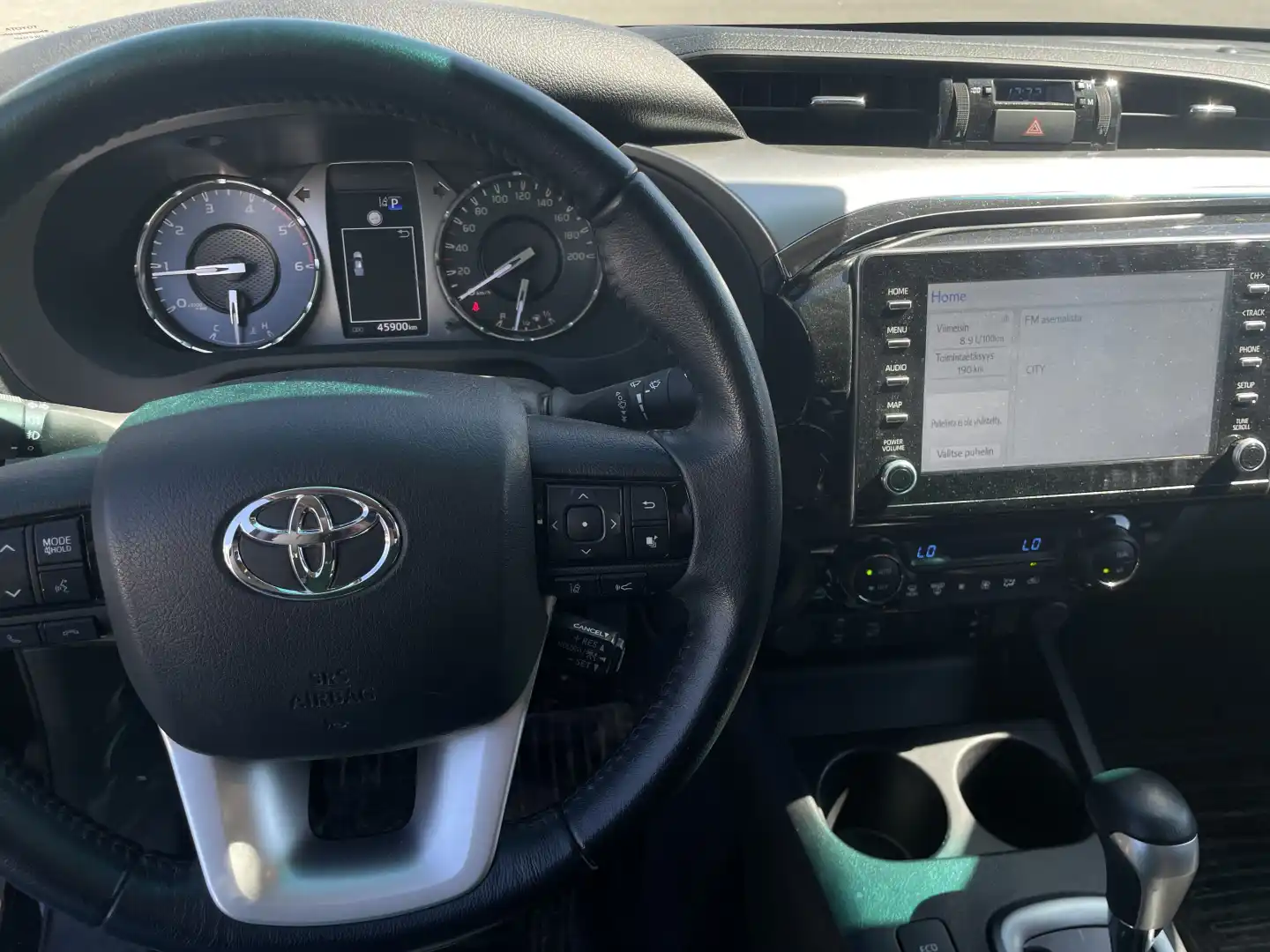 car-image