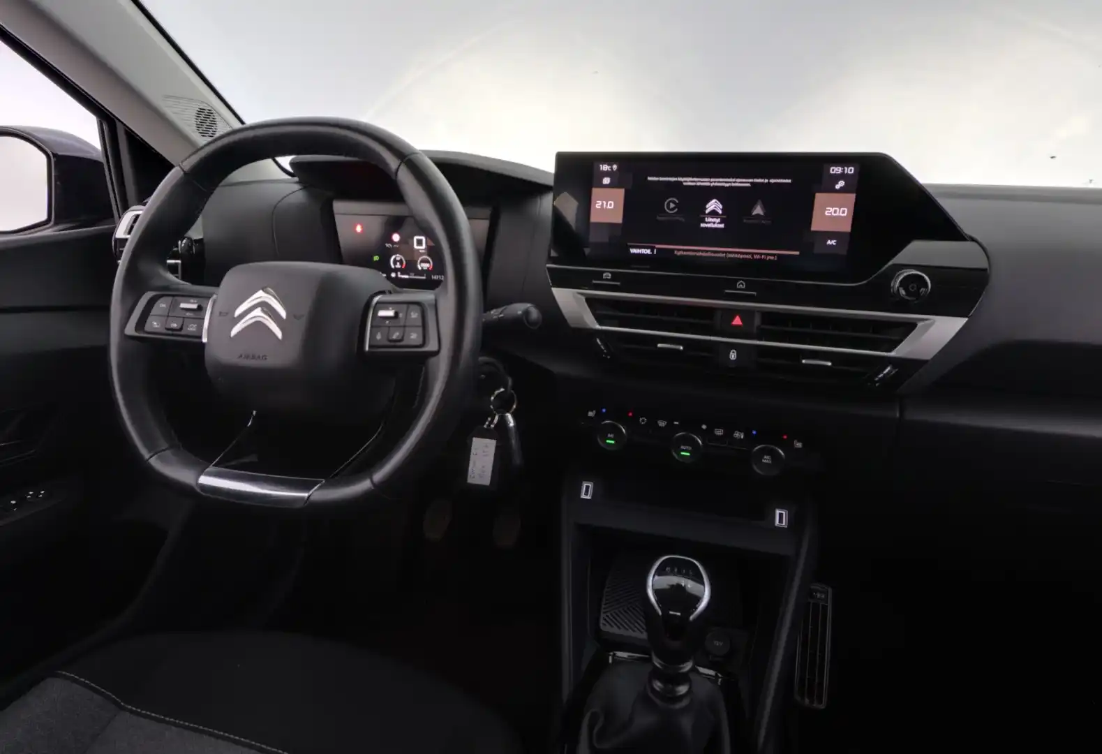 car-image
