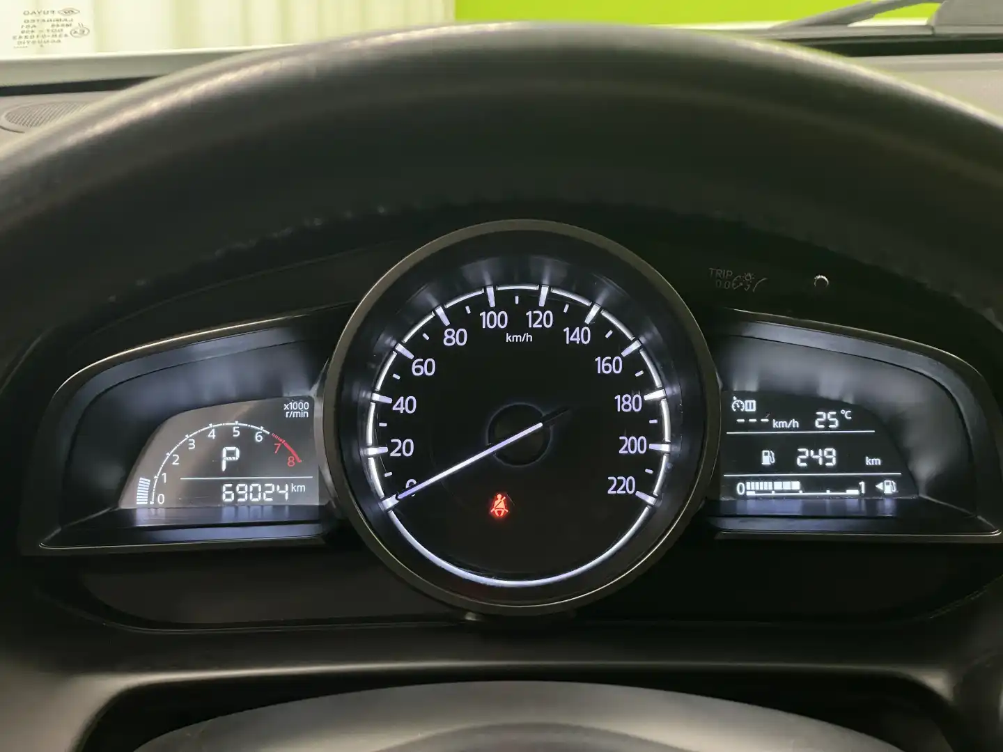 car-image