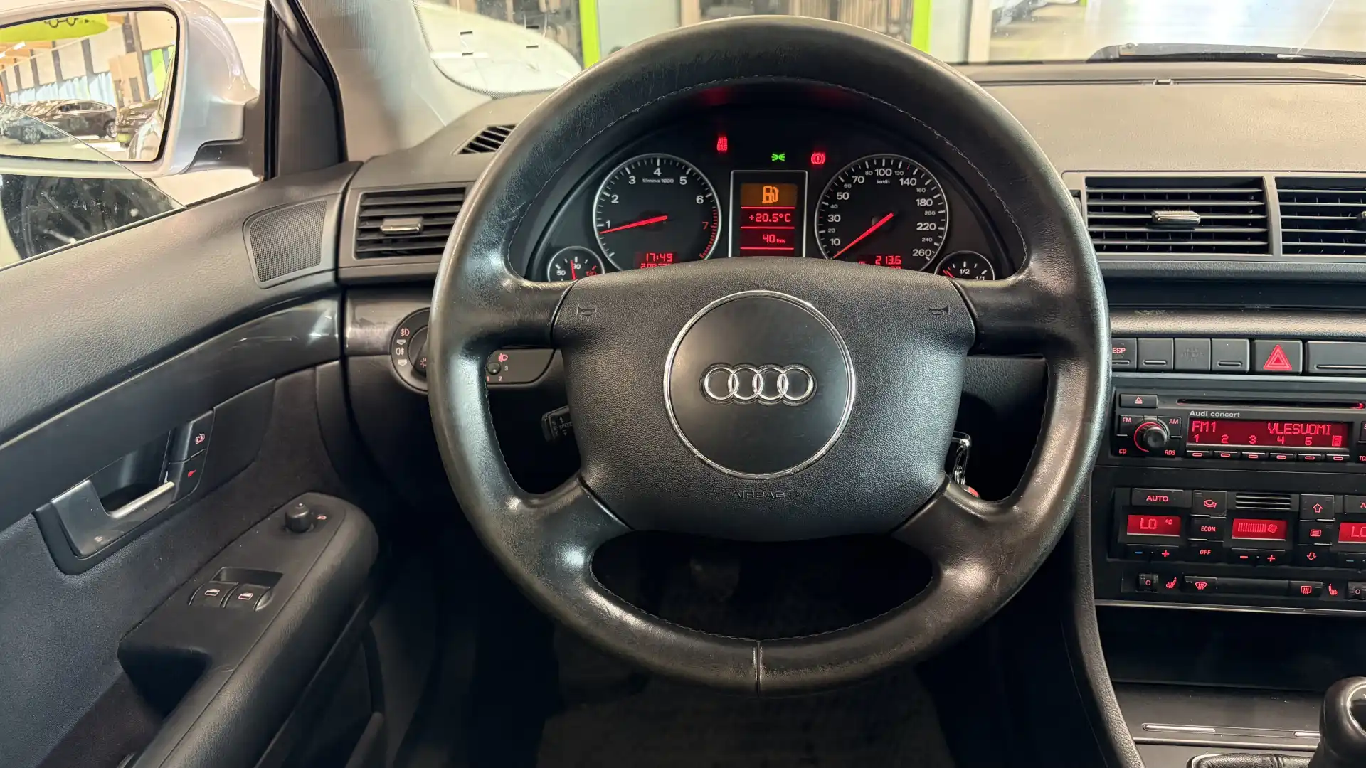 car-image
