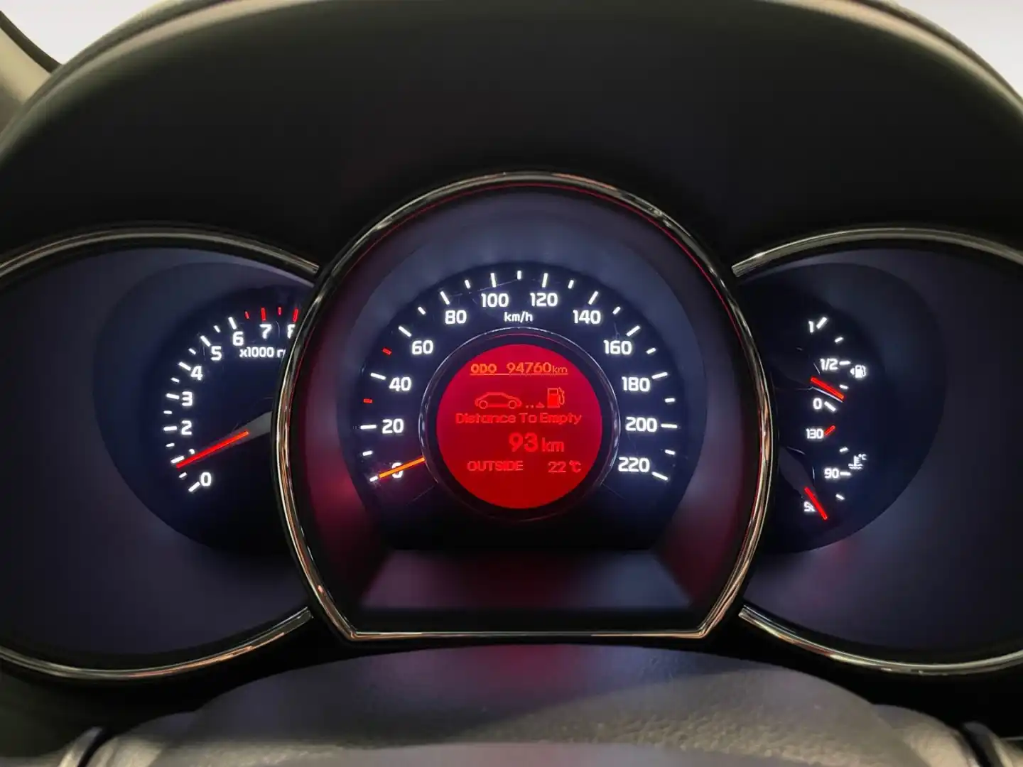 car-image
