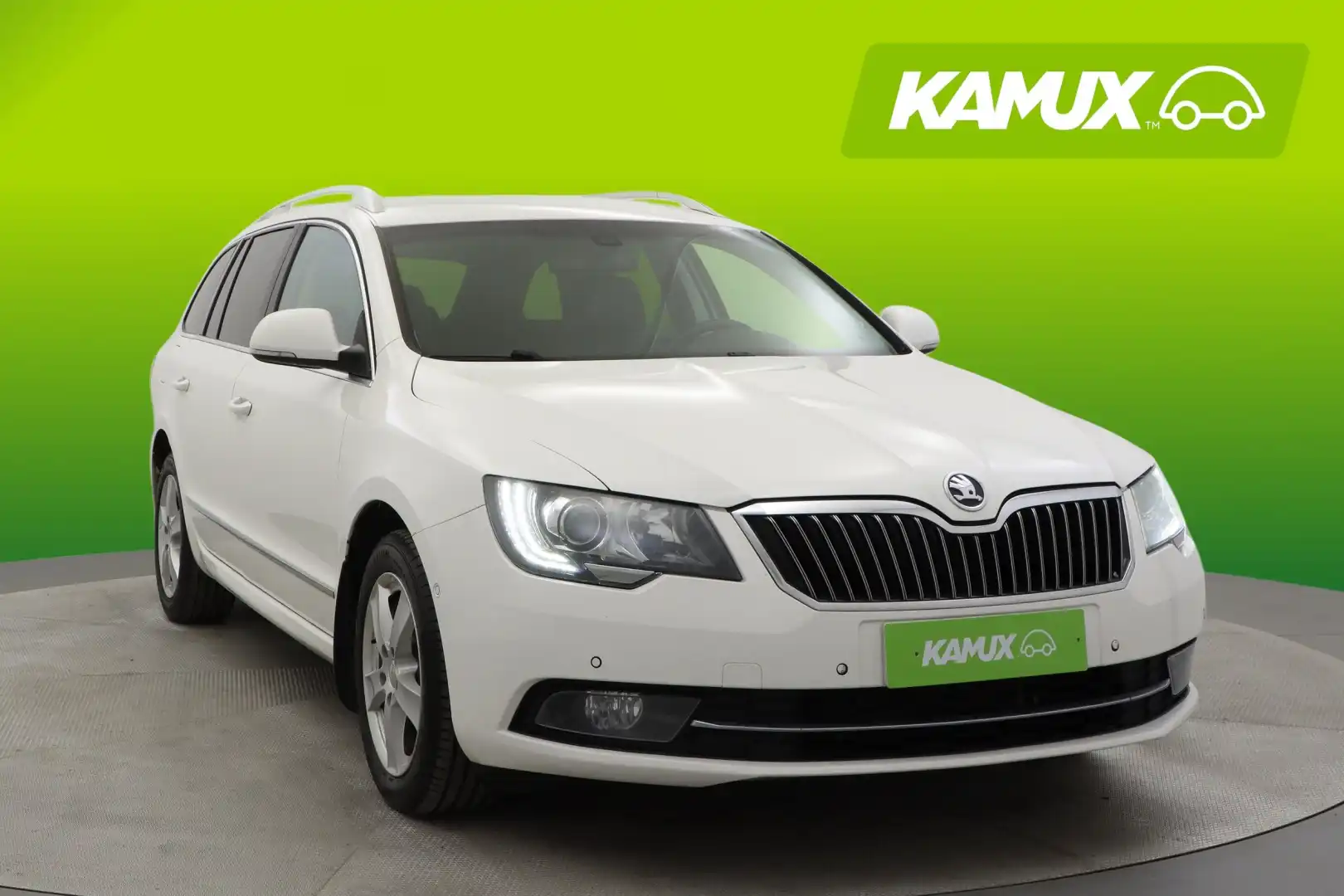 car-image