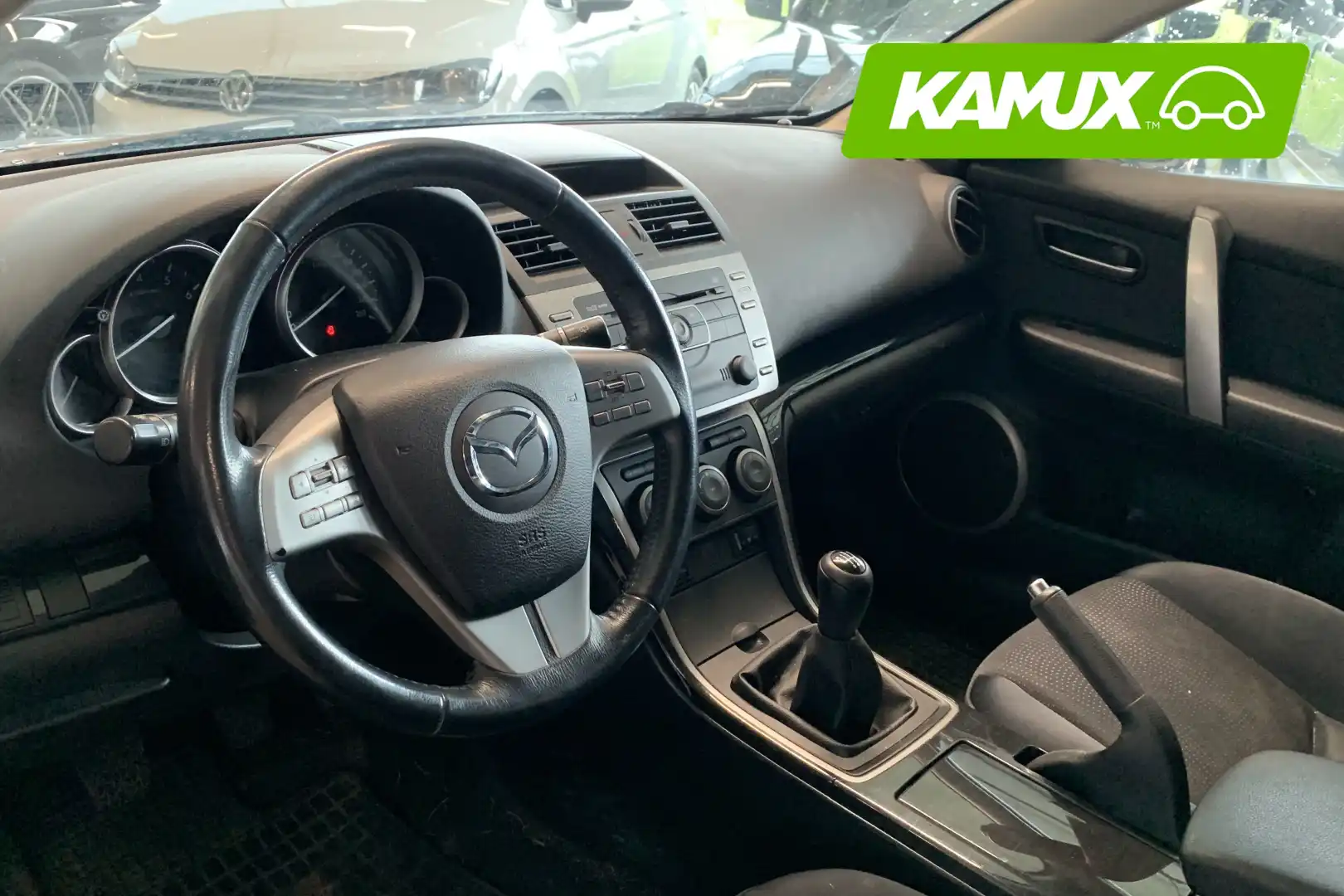 car-image
