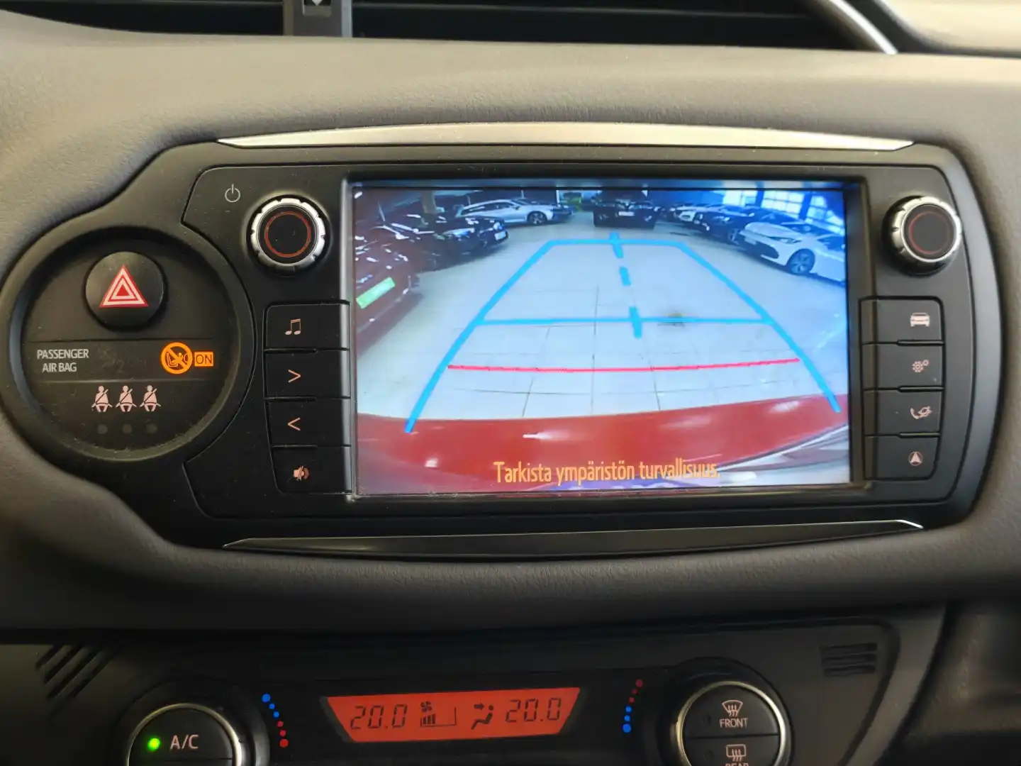 car-image
