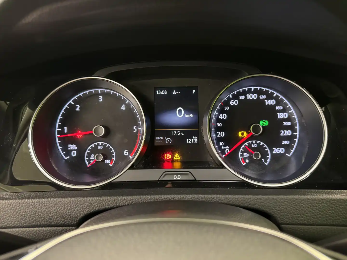 car-image